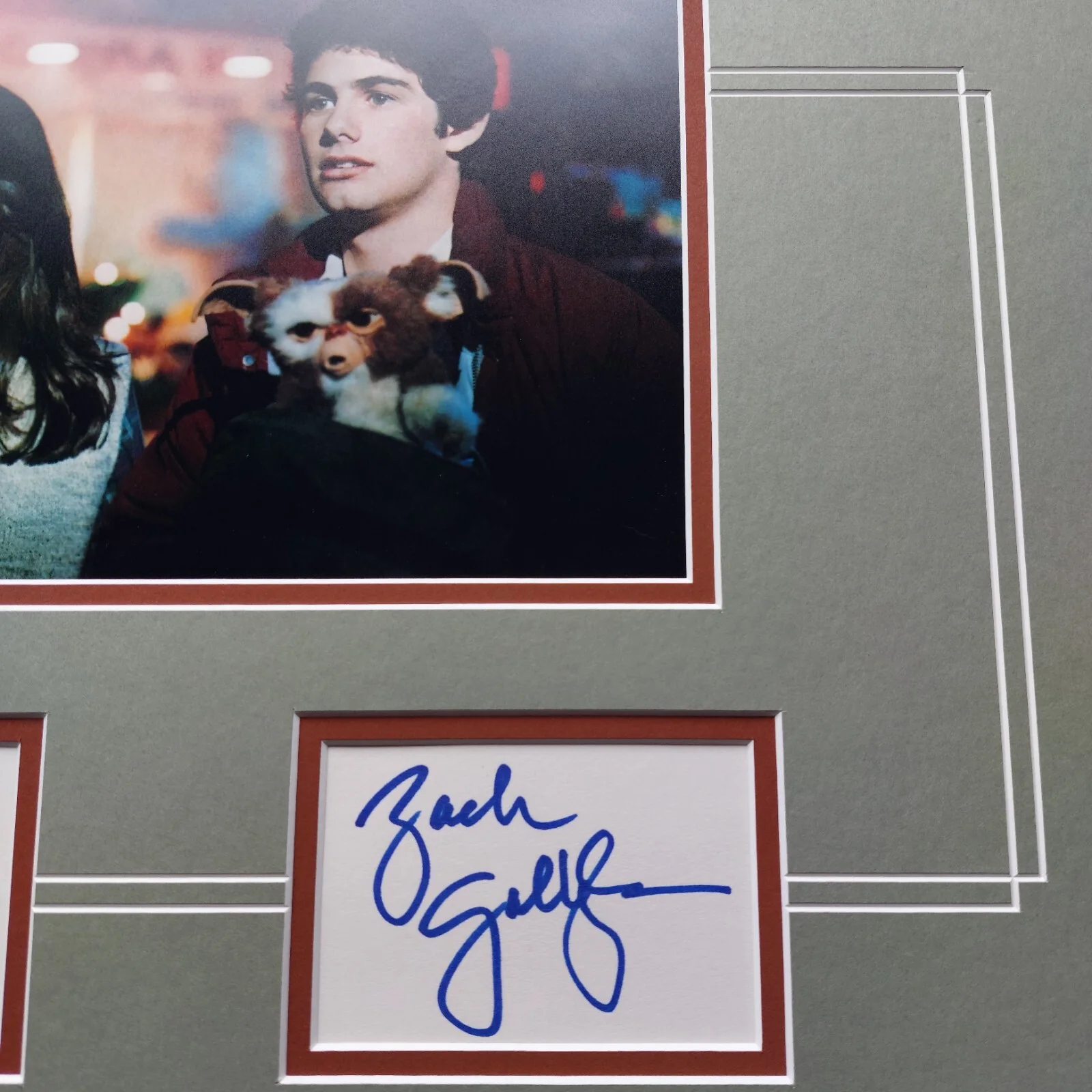 Phoebe Cates — Gremlins Signed Zach Galligan Phoebe Cates Signed Matted Photo Auto COA, image 4