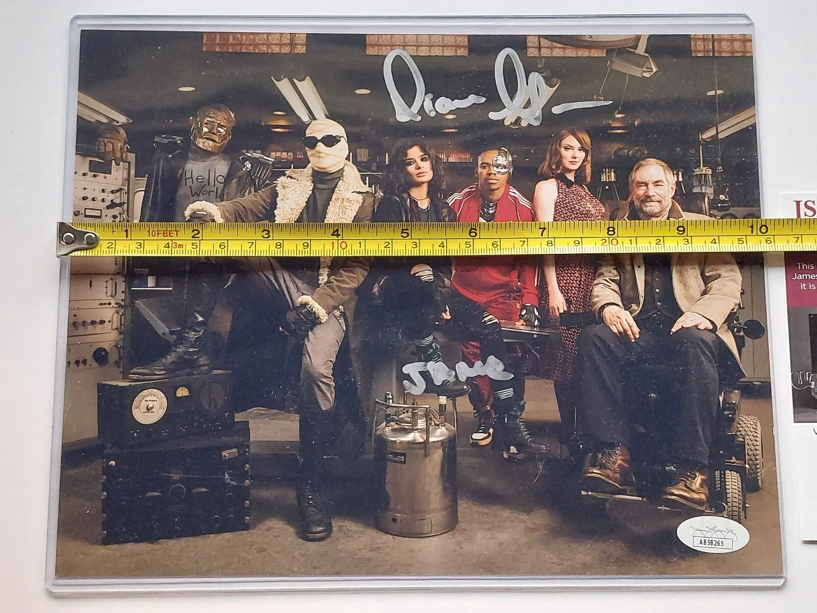 DIANE GUERRERO — Doom Patrol cast Diane Guerrero signed 8x10 Photo JSA COA "Crazy Jane" OISNB, изображение 5