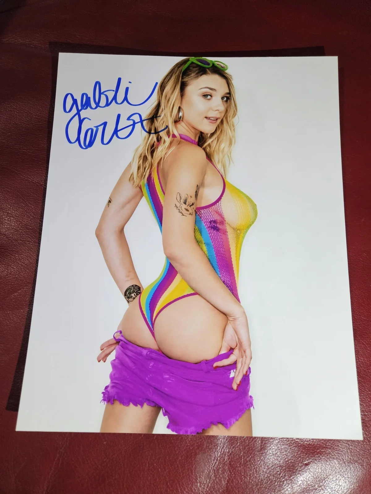 Gabbie Carter — Gabbie Carter (Adult Film Star) Signed Autograhped 8x10 Photo