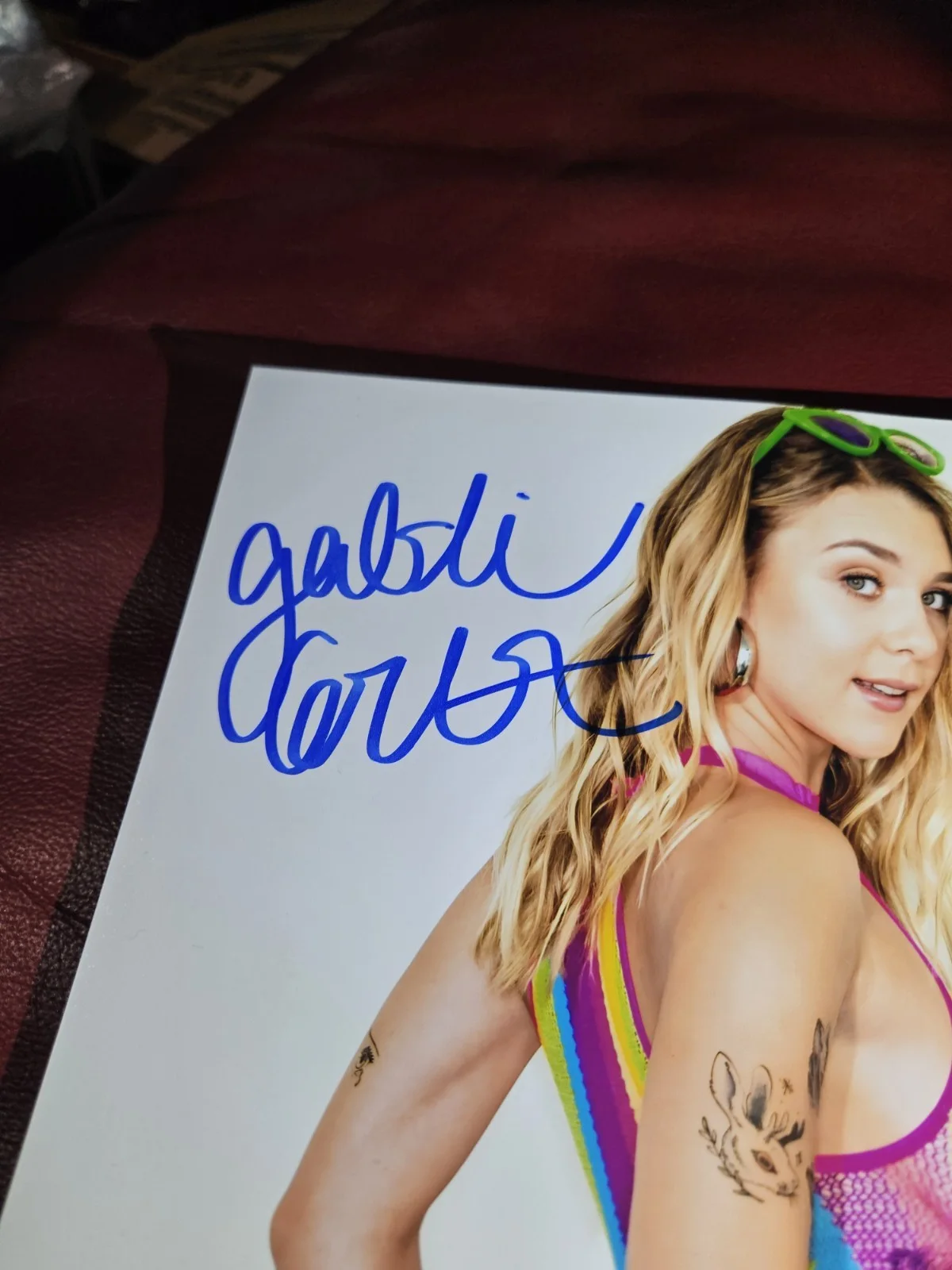 Gabbie Carter — Gabbie Carter (Adult Film Star) Signed Autograhped 8x10 Photo, изображение 2