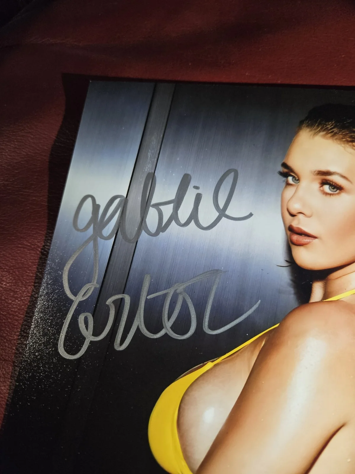 Gabbie Carter — Gabbie Carter (Adult Film Star) Signed Autograhped 8x10 Photo, изображение 2