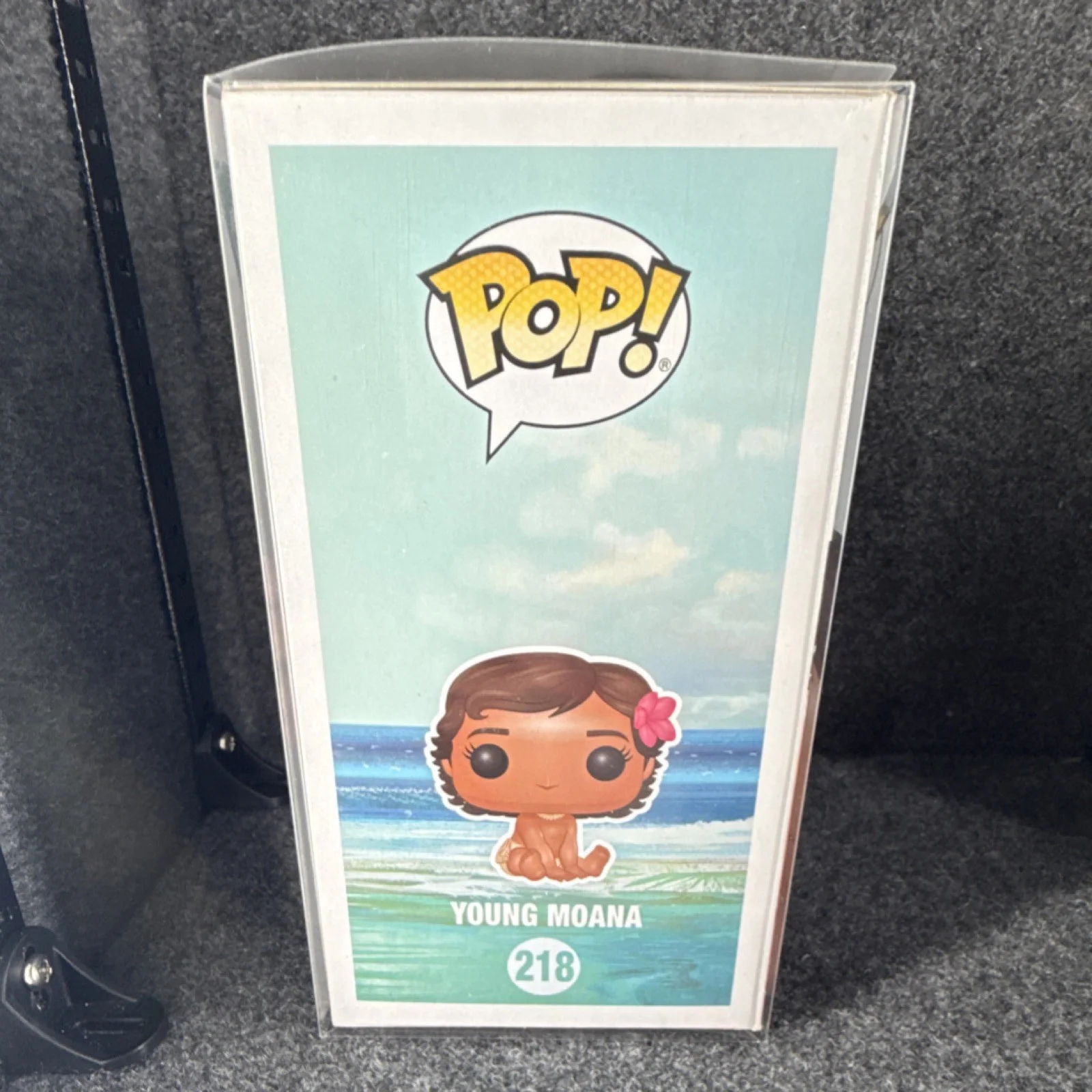 Auli'i Cravalho — Funko Pop Disney Moana #218 Young Moana Signed Auliʻi Cravalho Beckett Authentic, изображение 3
