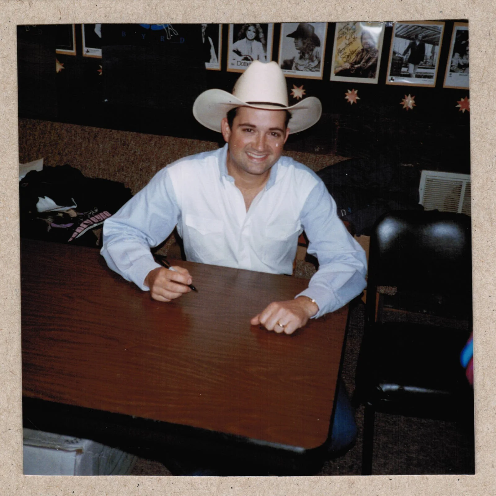 1994 Tracy Byrd Signed Autograph w/ Fan Taken 3.5 x 3.5 OOAK Photo Ticket Stub, image 3