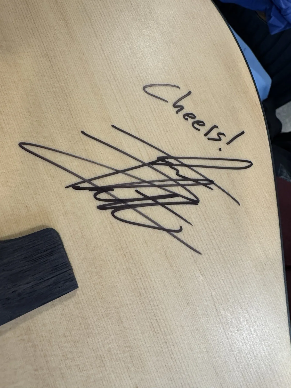 Thomas Rhett Signed Guitar, изображение 2
