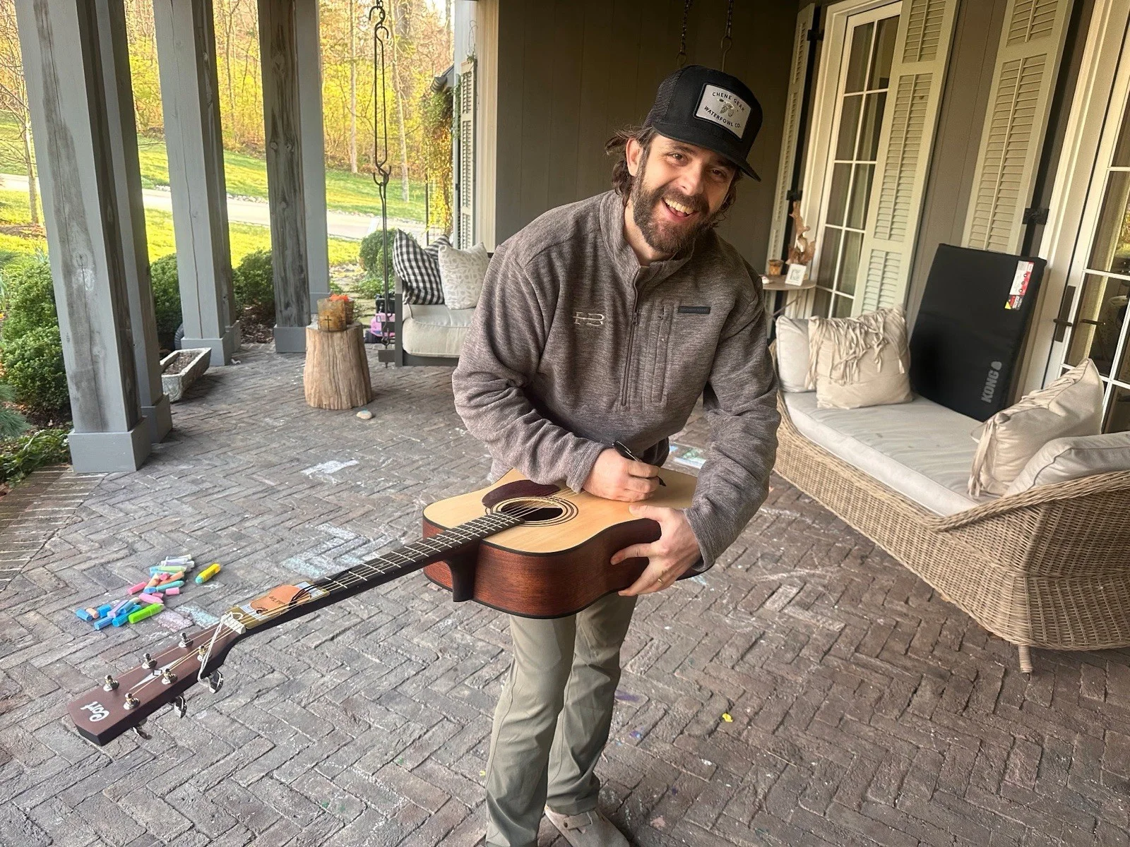 Thomas Rhett Signed Guitar, изображение 4