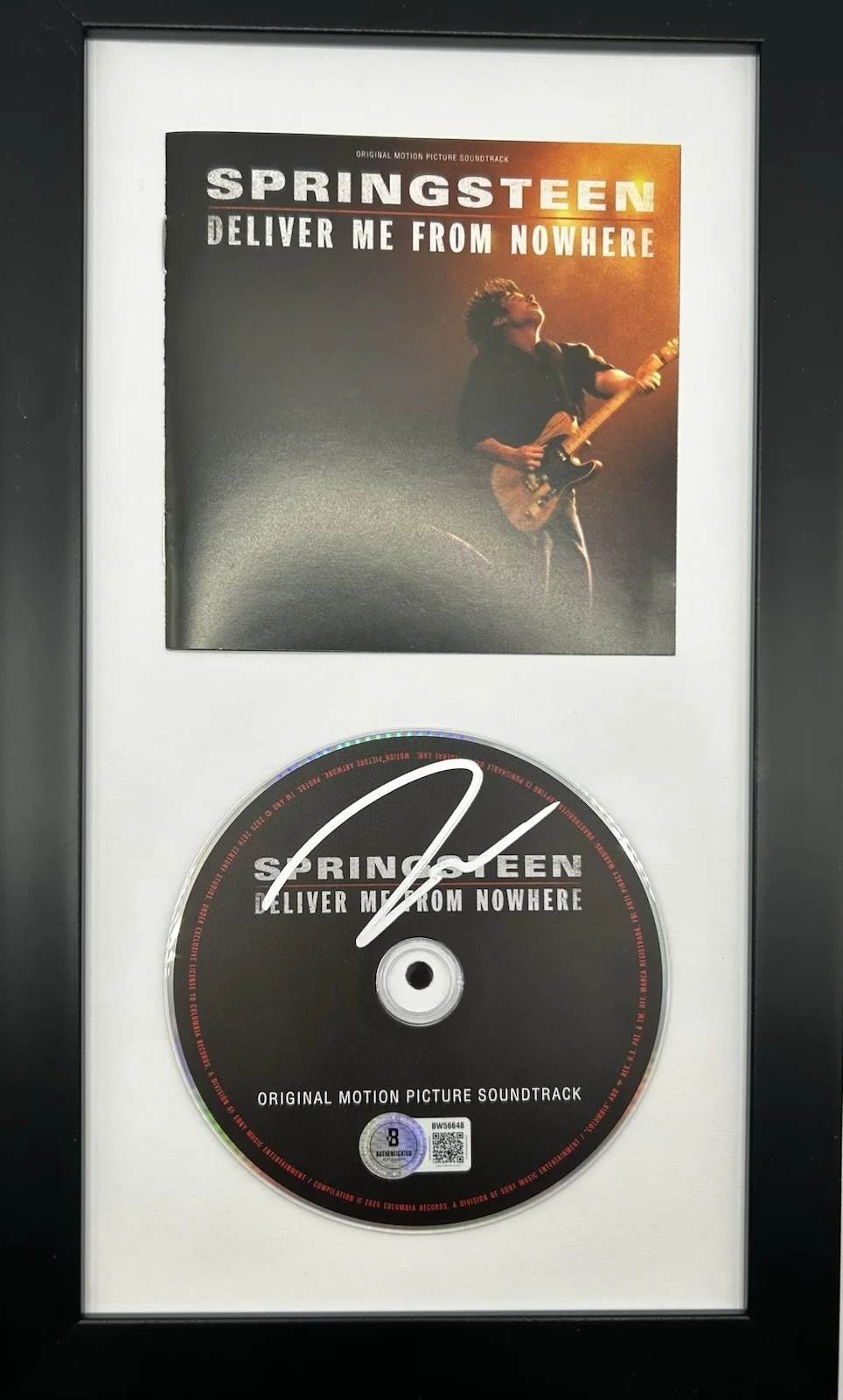 JEREMY ALLEN WHITE SIGNED SPRINGSTEEN DELIVER ME FROM NOWHERE CD FRAMED BECKETT, изображение 2
