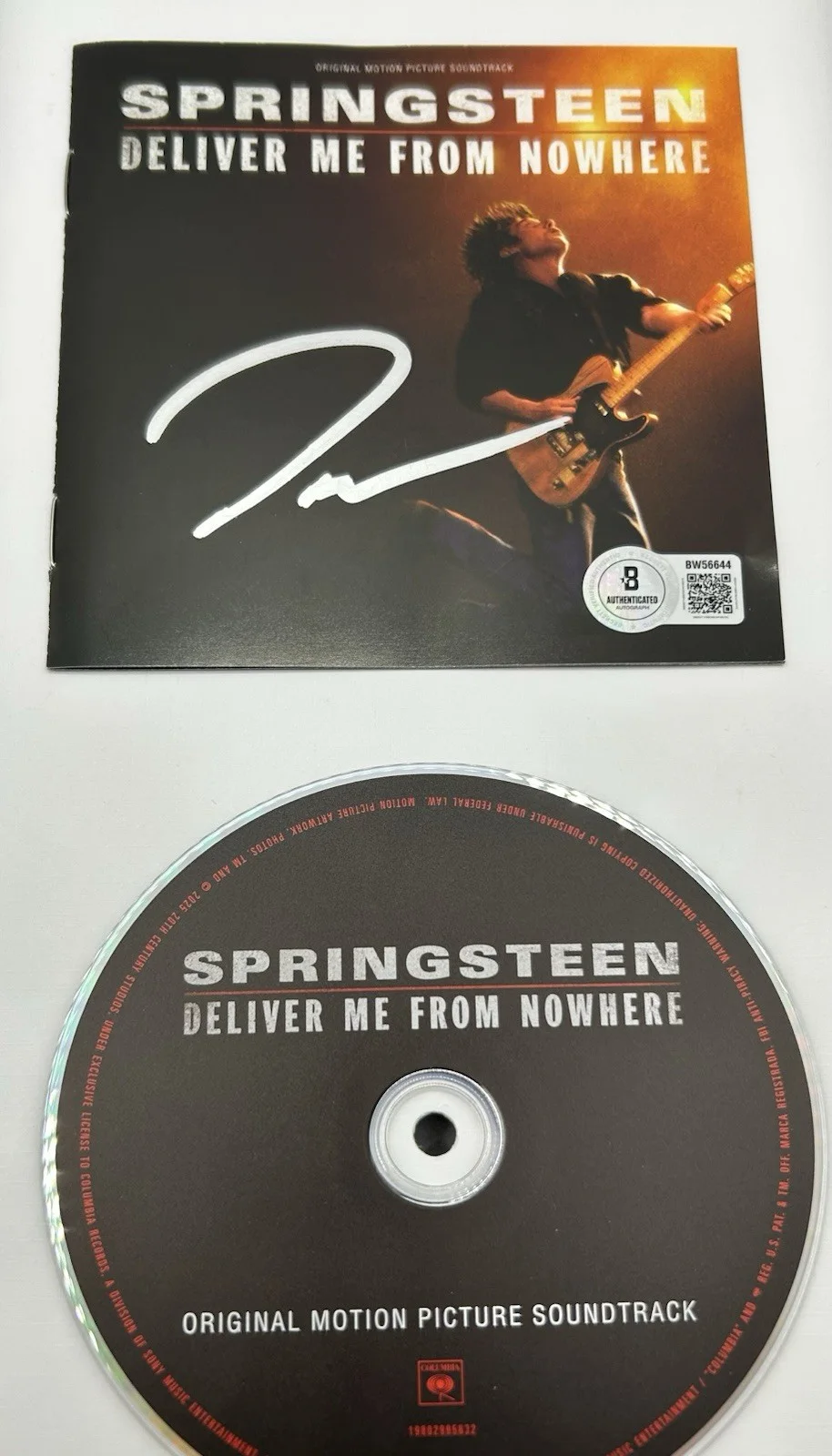 JEREMY ALLEN WHITE SIGNED SPRINGSTEEN DELIVER ME FROM NOWHERE CD FRAMED BECKETT, изображение 3