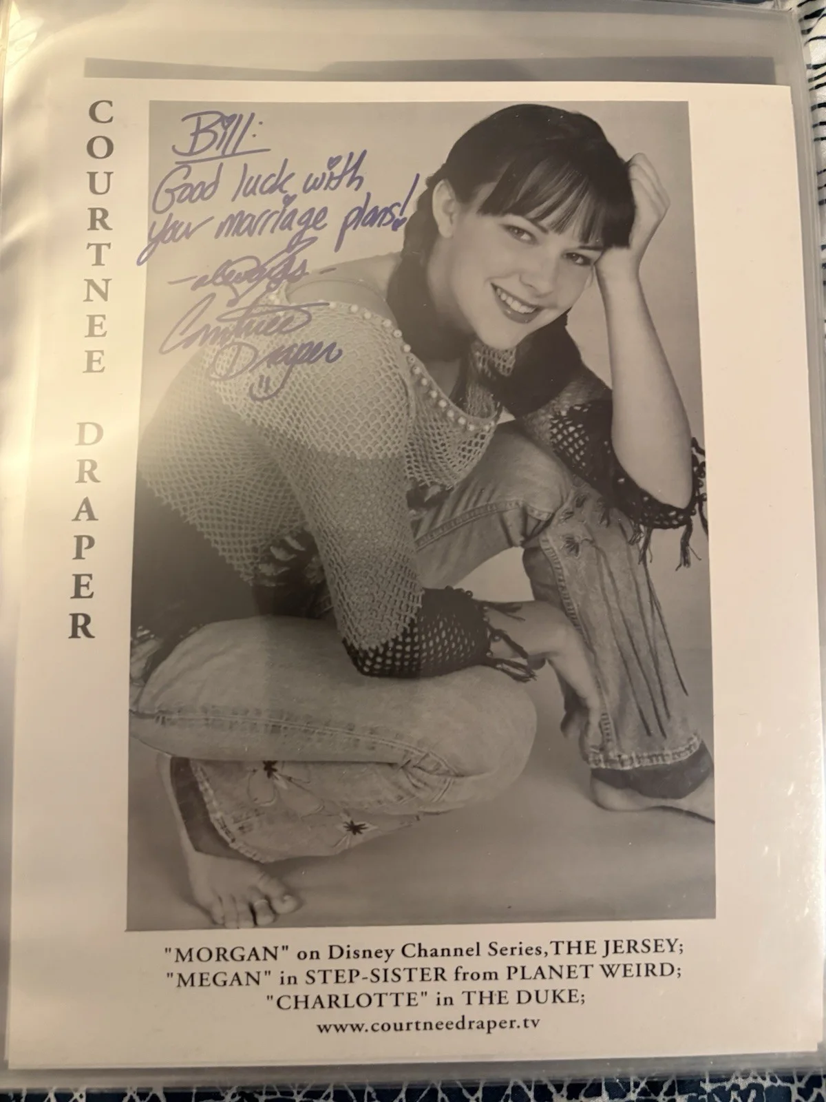 Courtnee Draper — Courtnee Draper Signed 8 X 10 BioShock Infinite Elizabeth Autograph Photo