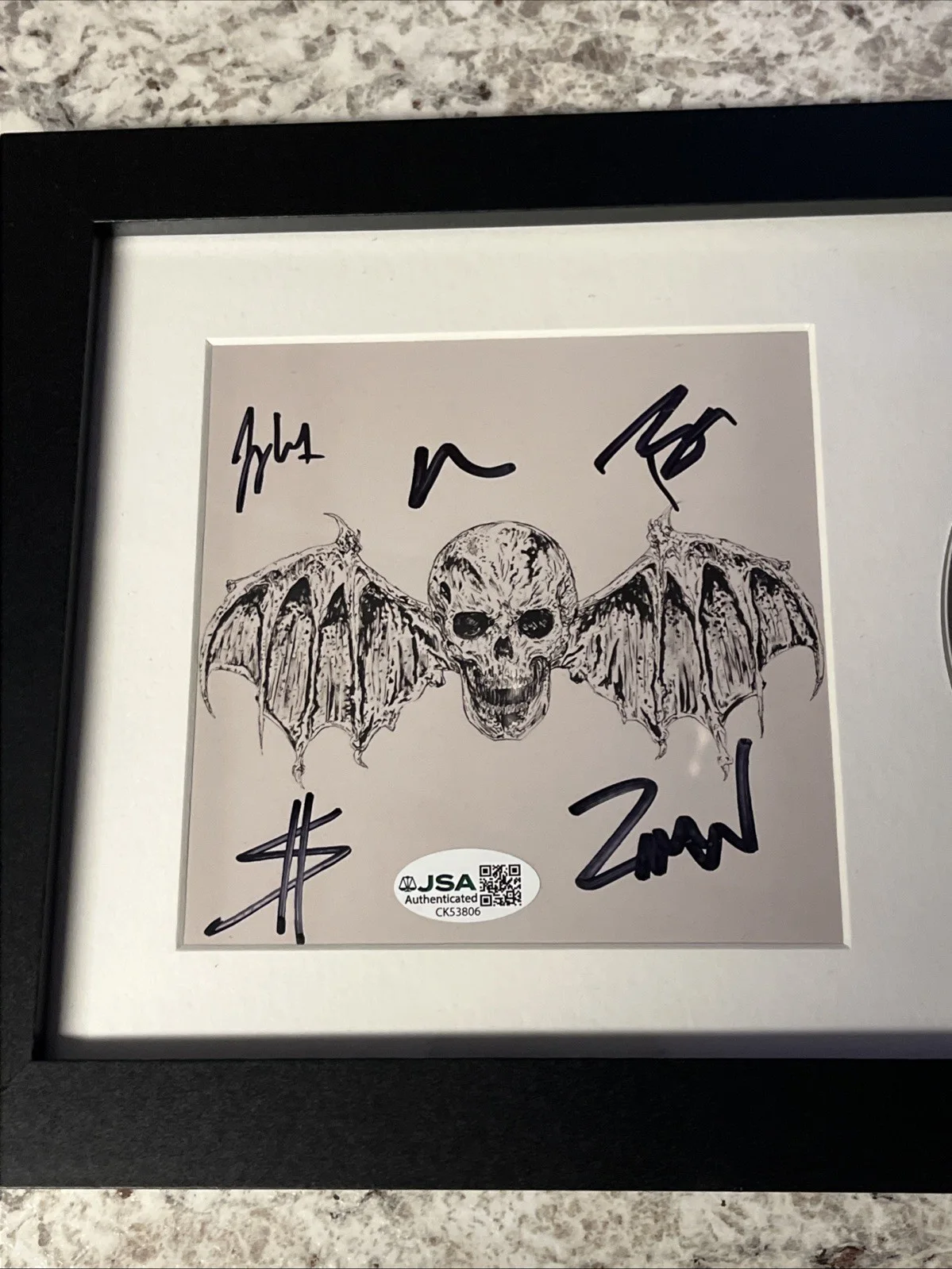 AVENGED SEVENFOLD LIFE IS BUT A DREAM CD JSA Signed DISPLAY FRAMED autograph +5, image 2