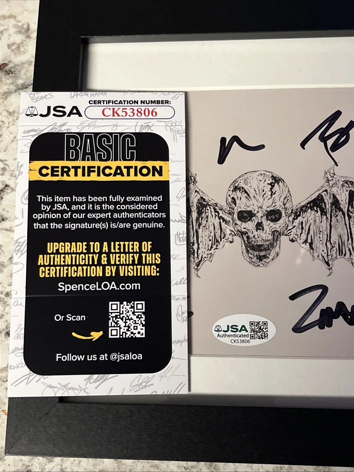 AVENGED SEVENFOLD LIFE IS BUT A DREAM CD JSA Signed DISPLAY FRAMED autograph +5, image 3
