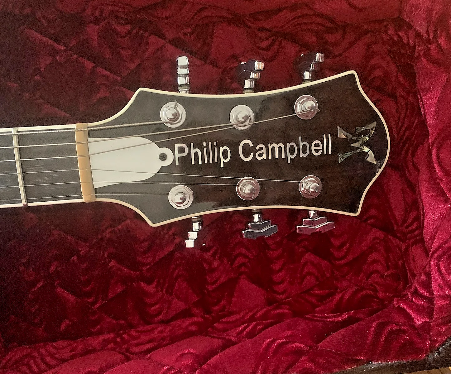 Motorhead's Phil Campbel Signature Guitar w/Coffin Case used at SXSW with Note, изображение 4