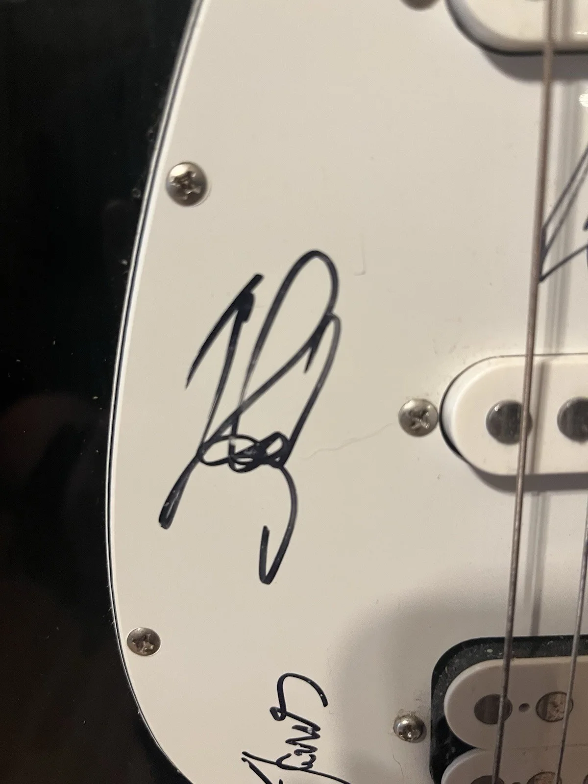 Flyleaf Signed Peavy Electric Guitar, image 4