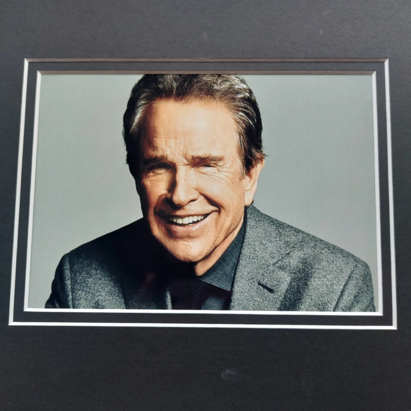Warren Beatty — Warren Beatty Signed 11x14 display JSA COA (Dick Tracy, Reds) Signed Check, image 4