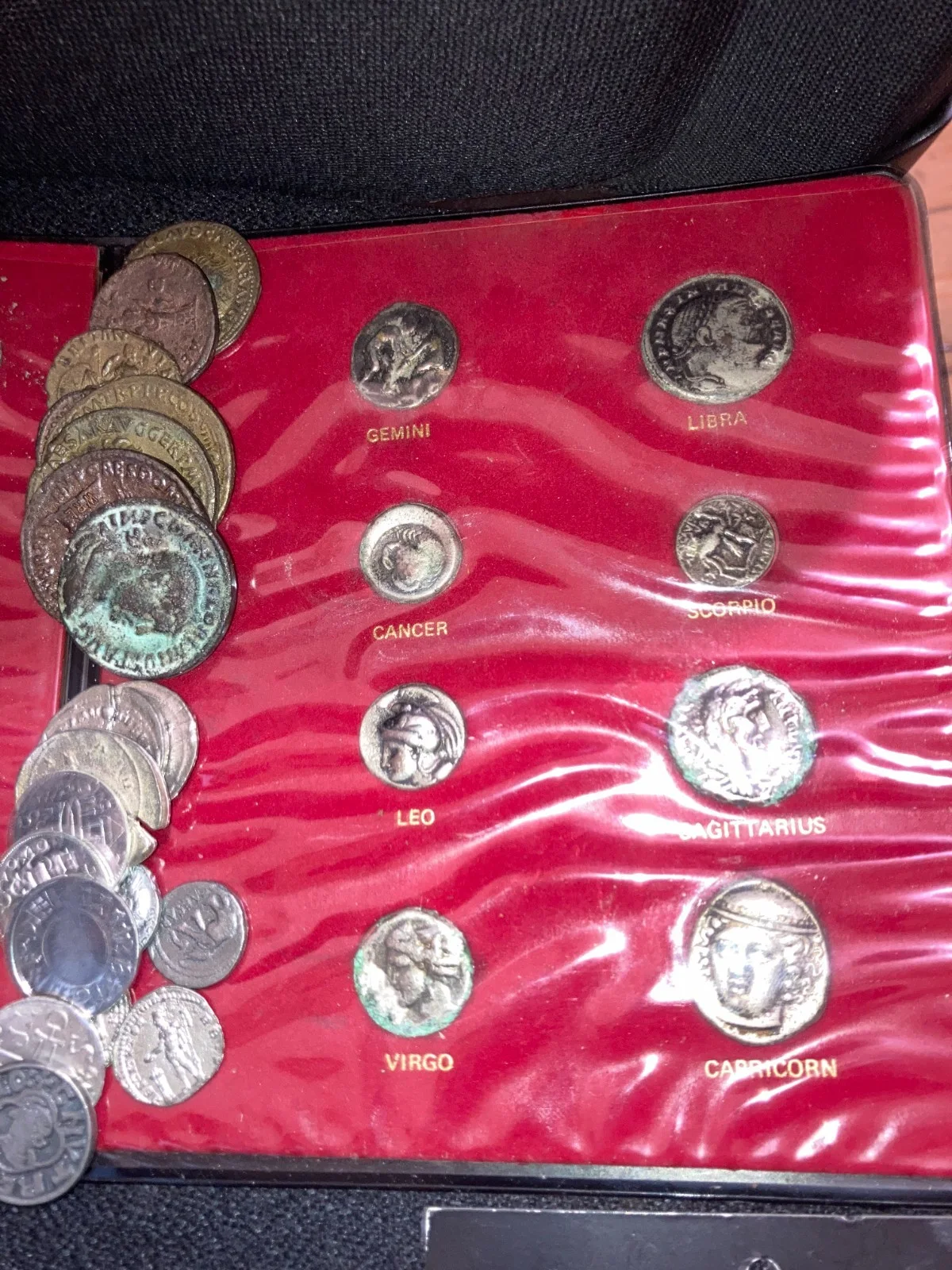 JOB LOTS 65 REPLICA ROMAN & RARE ANCIENT MYTHOLOGY GREEK COINS GOODYEAR SET, изображение 2