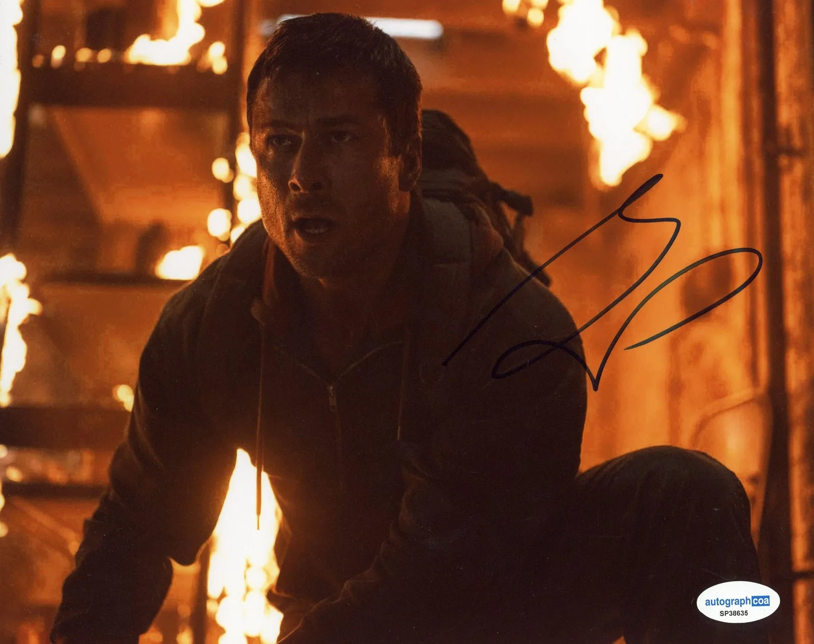 Glen Powell — Glen Powell "The Running Man" AUTOGRAPH Signed 'Ben Richards' 8x10 Photo ACOA, изображение 2