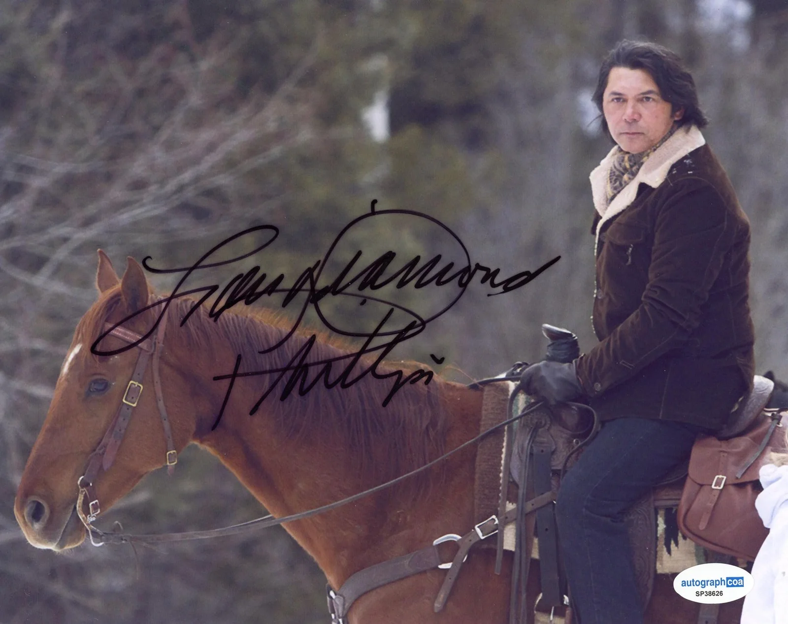 Lou Diamond Phillips — Lou Diamond Phillips "Longmire" SIGNED 'Henry Standing Bear' 8x10 Photo B ACOA, image 2