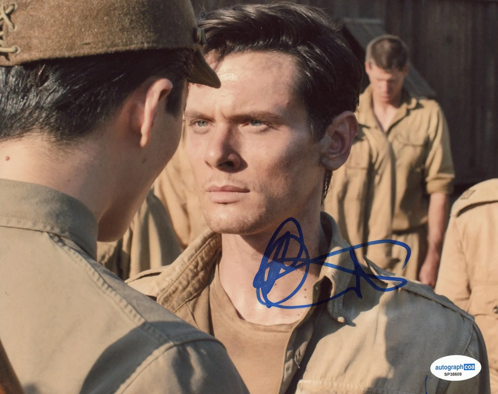 Jack O'Connell — Jack O'Connell "Unbroken" AUTOGRAPH Signed 'Louis Zamperini' 8x10 Photo ACOA, изображение 2