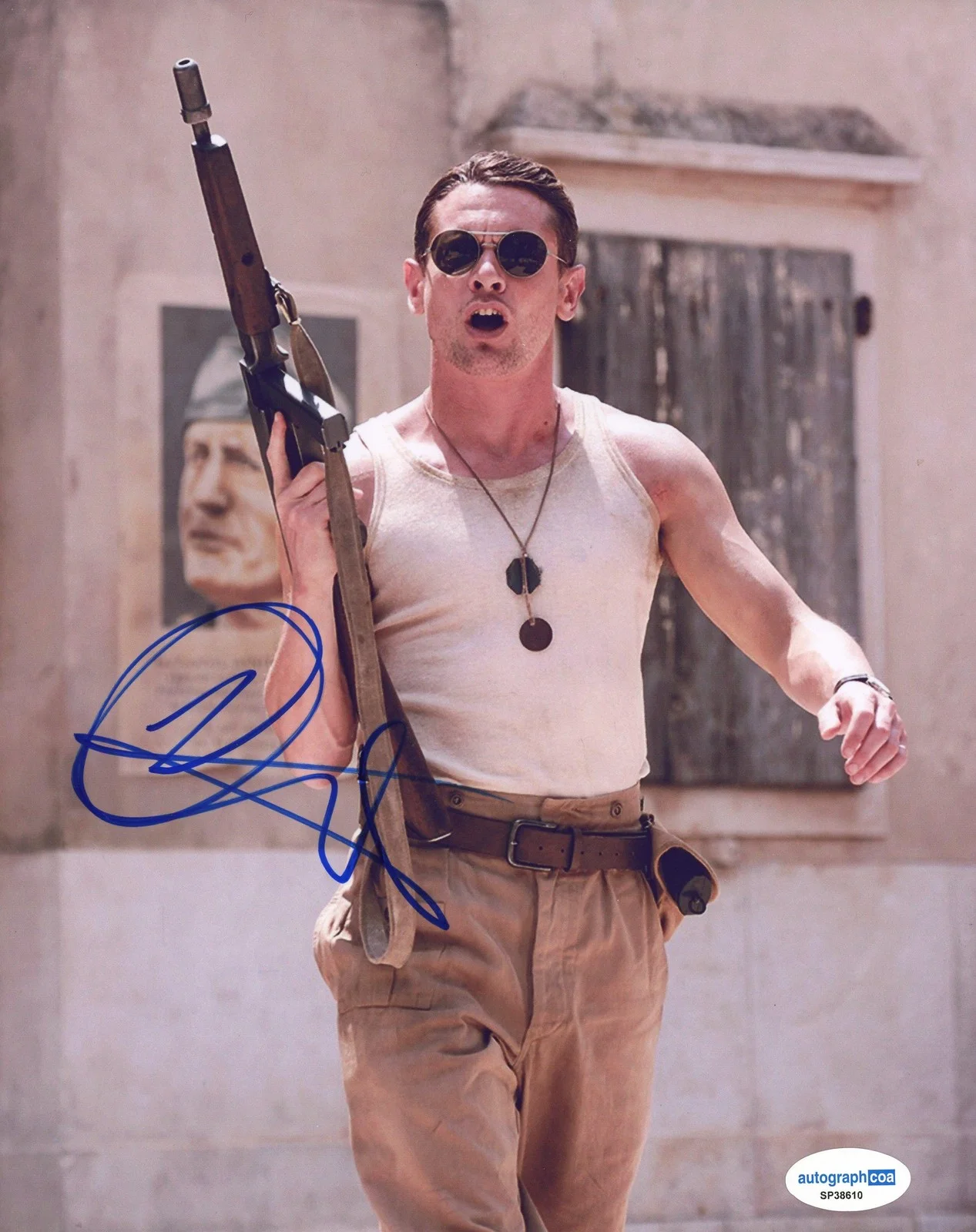 Jack O'Connell — Jack O'Connell "SAS Rogue Heroes" AUTOGRAPH Signed 'Paddy Mayne' 8x10 Photo ACOA, image 2