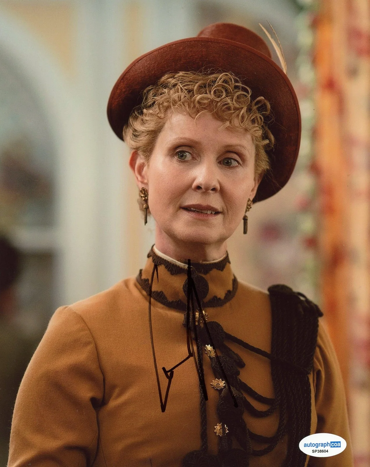 Cynthia Nixon — Cynthia Nixon "The Gilded Age" AUTOGRAPH Signed 'Ada Brook' 8x10 Photo C ACOA, image 2