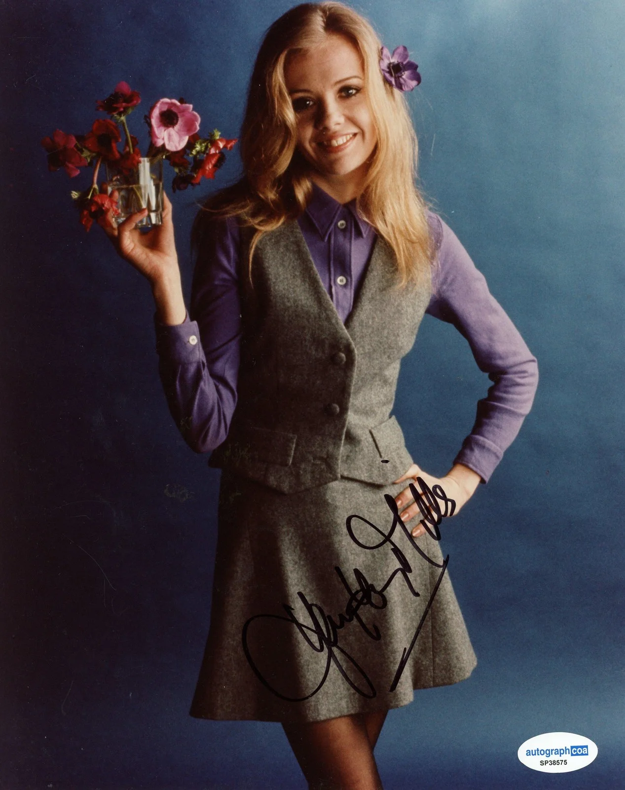 Hayley Mills — Hayley Mills "The Parent Trap" AUTOGRAPH Signed Autographed 8x10 Photo ACOA, изображение 2