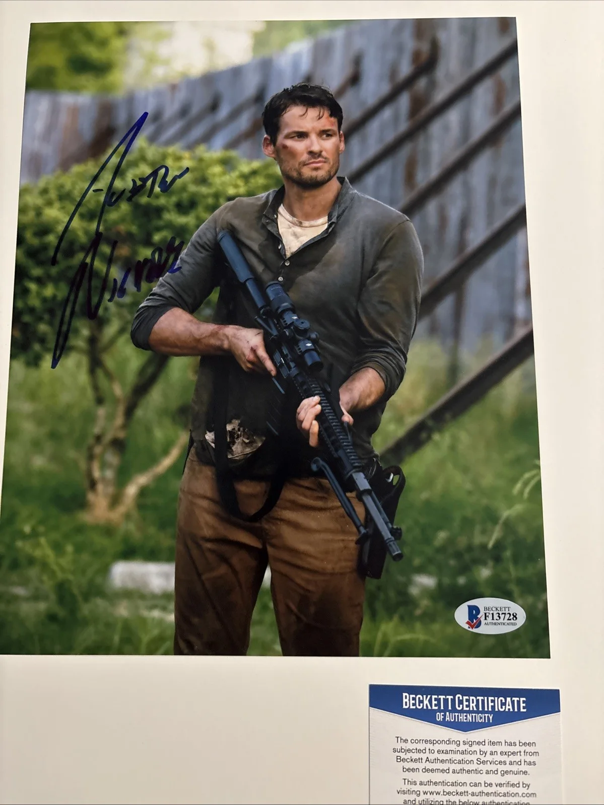 Austin Nichols — Austin Nichols Autographed Signed 8X10 Photo-The Walking Dead-Beckett, image 2