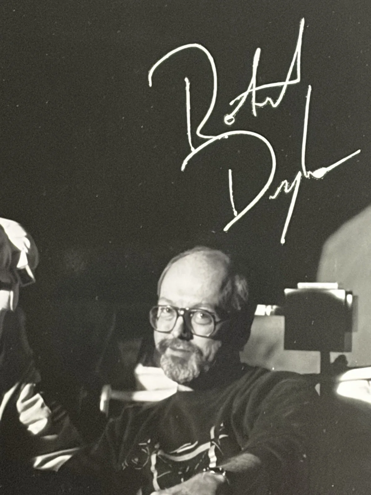 Walter Koenig, Robert Dyke — Walter Koenig & Robert Dyke Moontrap Movie - 8x10 Autographed Photo - RARE, изображение 3