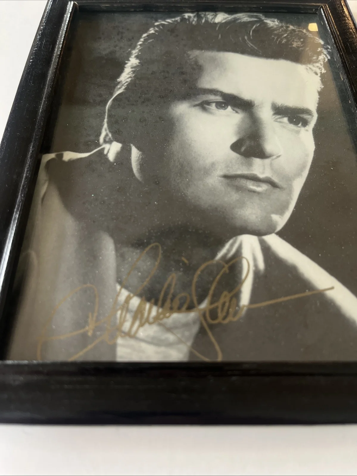 Charlie Sheen Framed Autographed Photo 5x7.5, изображение 2