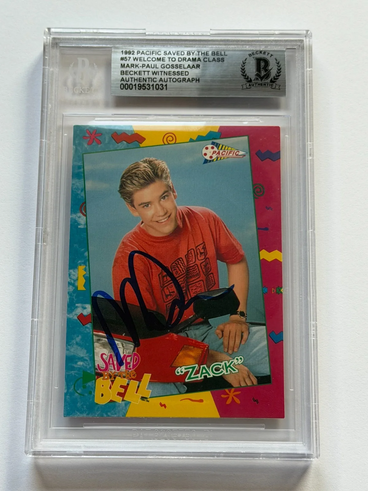 Mark-Paul Gosselaar — Mark-Paul Gosselaar Signed Saved by the Bell 1992 Pacific Card Beckett Witnessed, image 4
