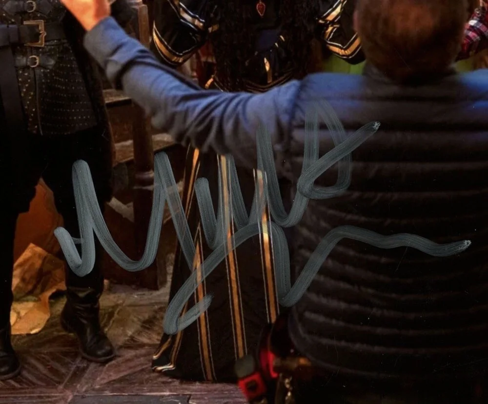 MATT BERRY — Matt Berry signed "WHAT WE DO IN THE SHADOWS" 8x10 Photo c PROOF Lazlo ACOA COA, изображение 4