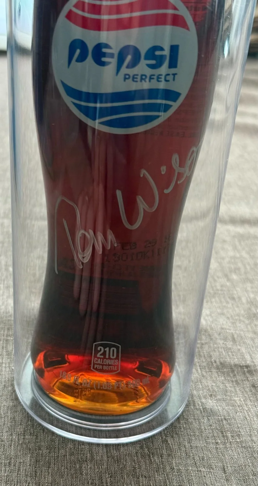 Tom Wilson — Back to The Future: Pepsi Perfect Bottle; Tom Wilson Autograph; 2015, изображение 4