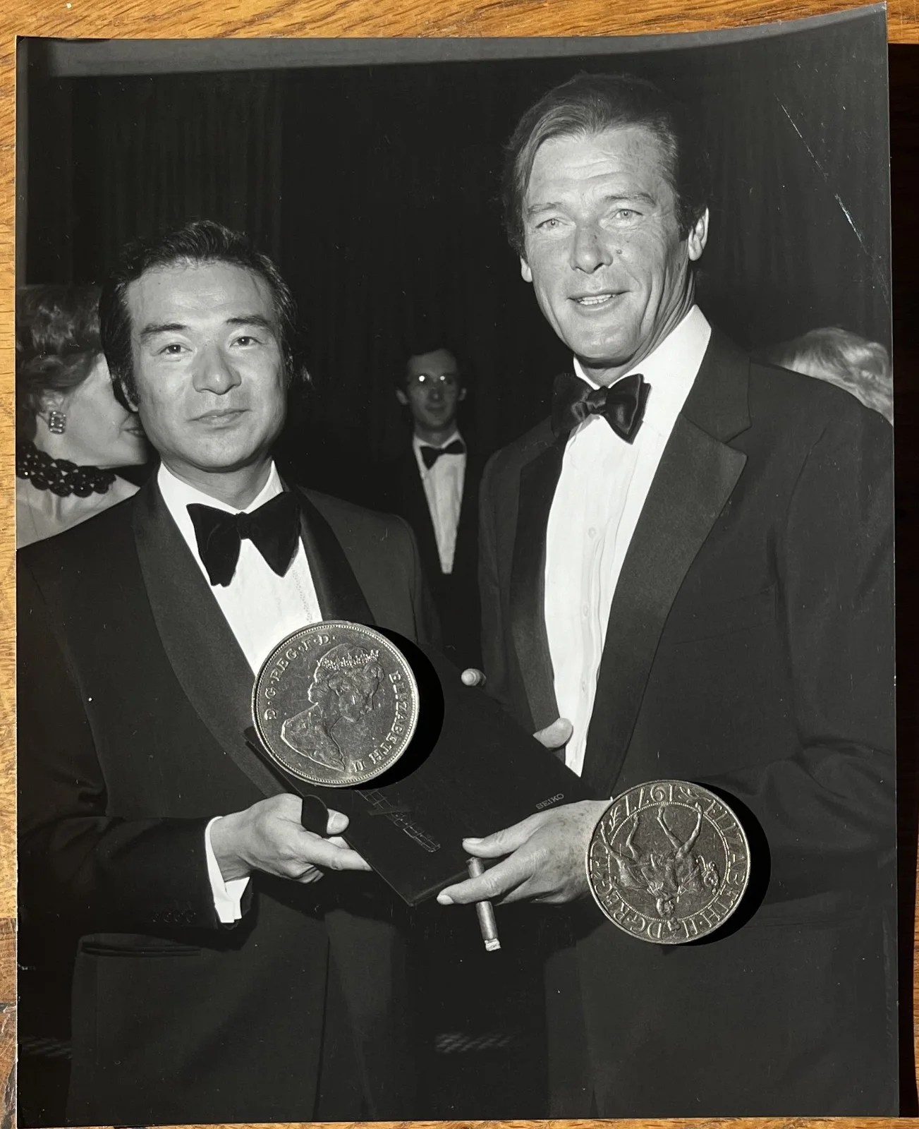 Roger Moore's Own Photo from his Pinewood Office. James Bond. 'Octopussy' Watch, image 2