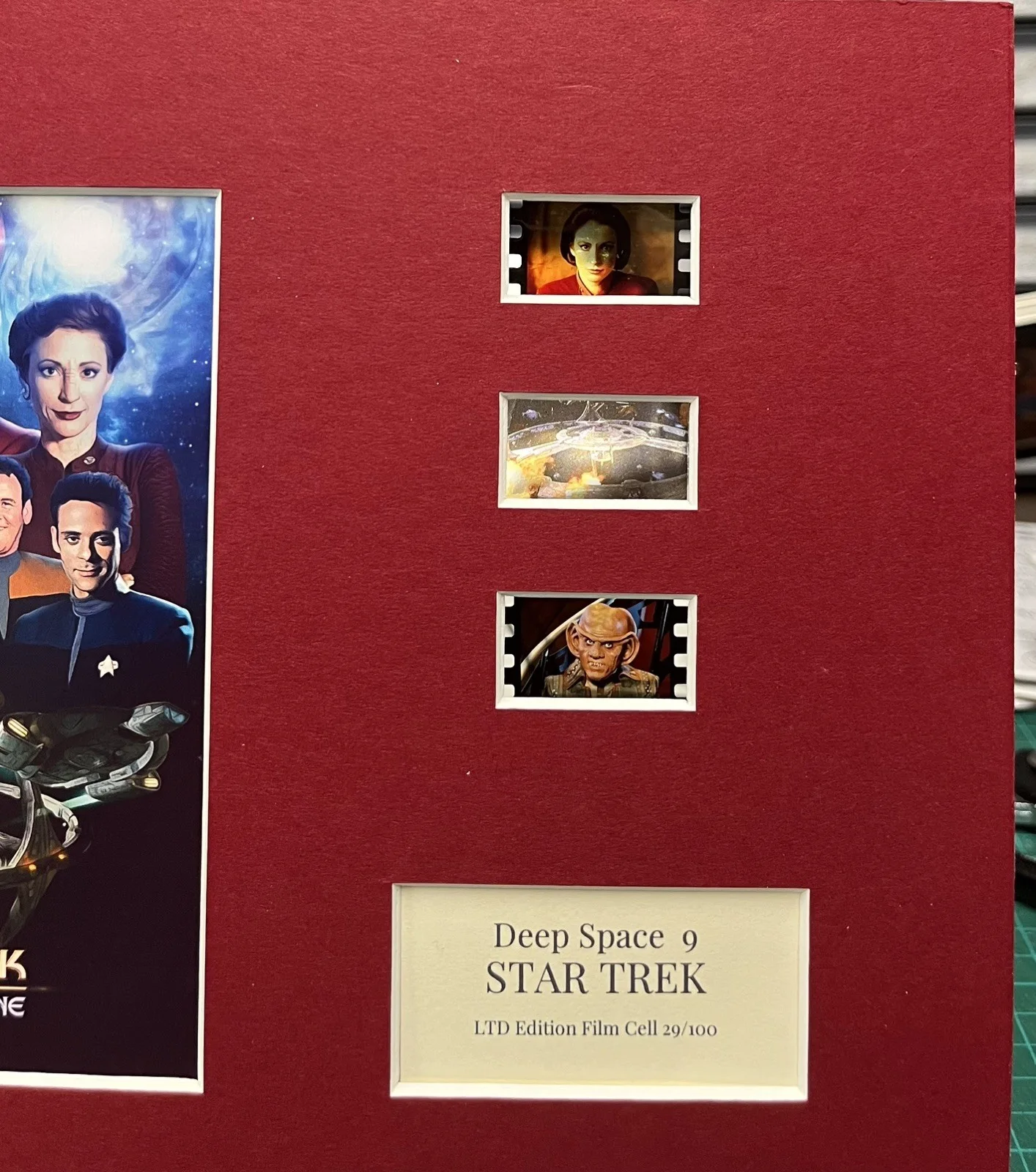 STAR TREK. Deep space Nine. . 35mm Film Cell Mounted Display, image 3