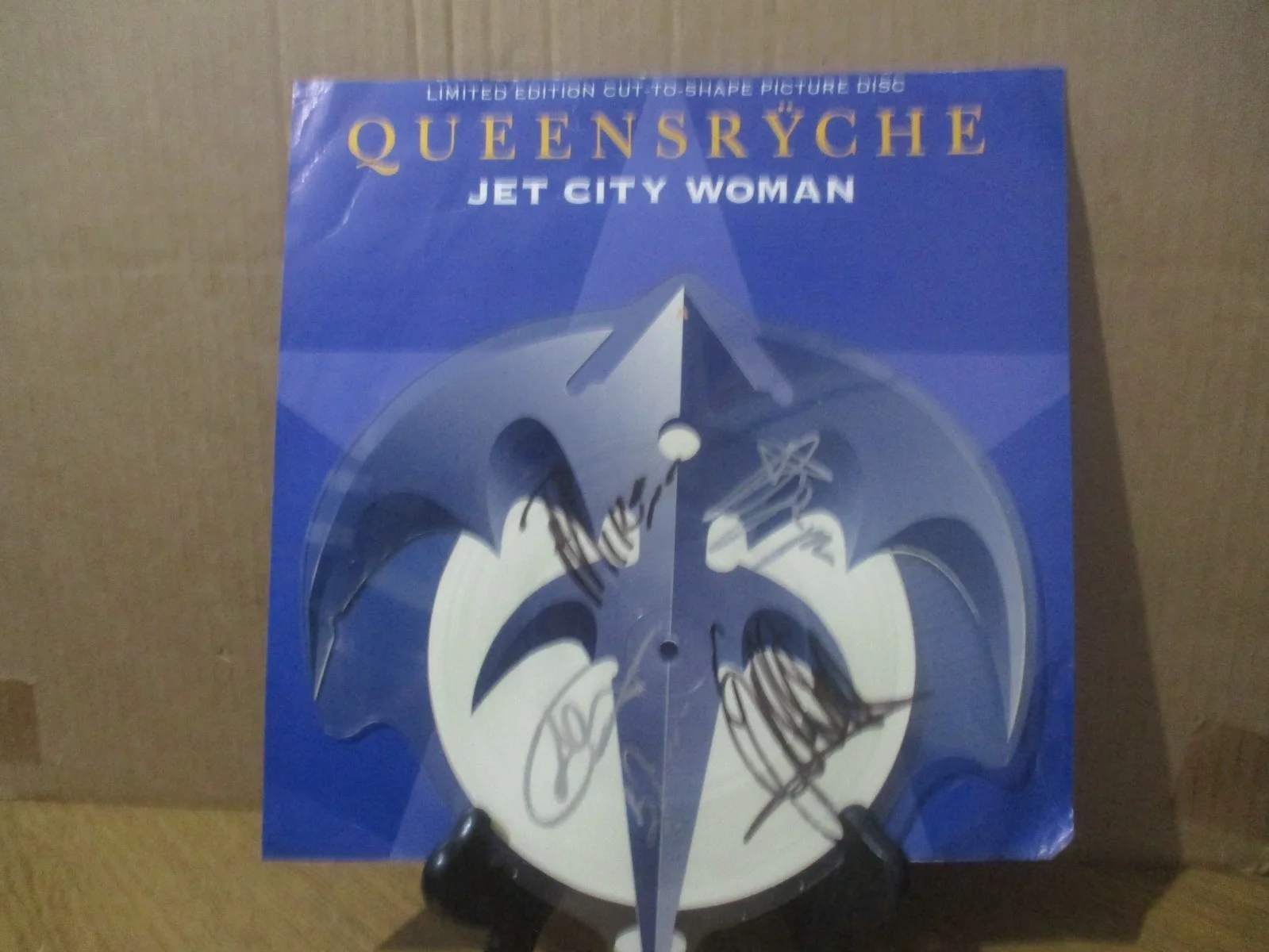 QUEENSRYCHE JSA CERTIFIED AUTHENTIC AUTOGRAPHED/SIGNED PICTURE DISC GEOFF TATE, image 2