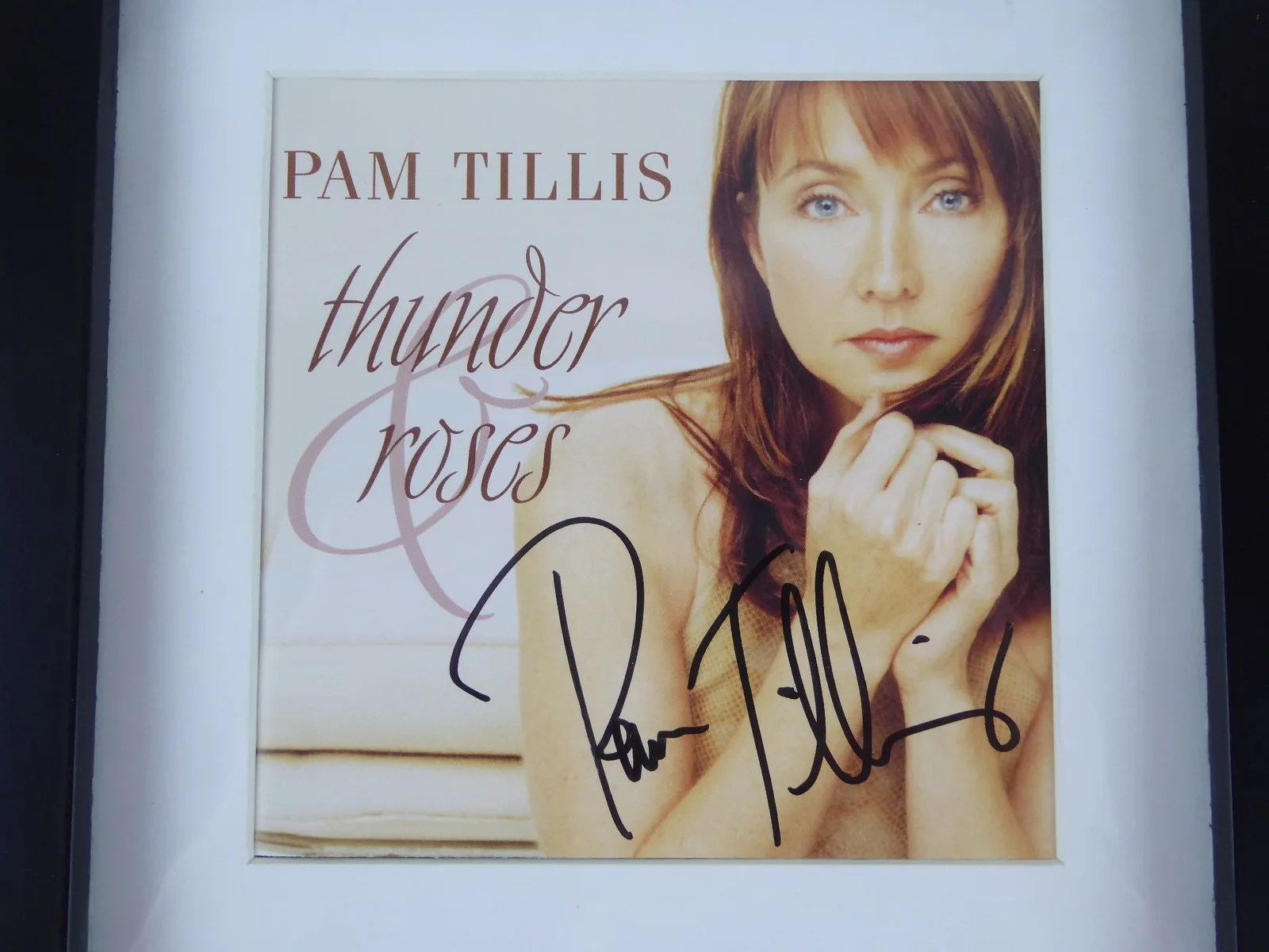 Pam Tillis Signed Autographed Thunder Roses Framed Display Matted CD W/Cover, image 2