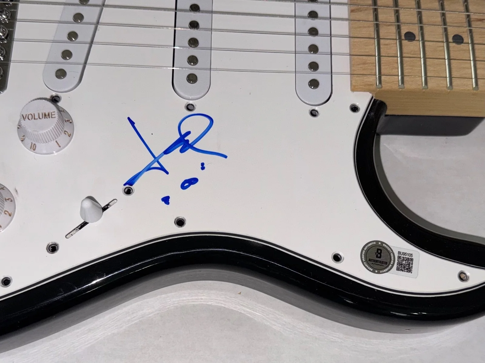 Orgy Jay Gordon Signed Autograph Electric Guitar Band Singer Blue Monday BAS COA, изображение 4