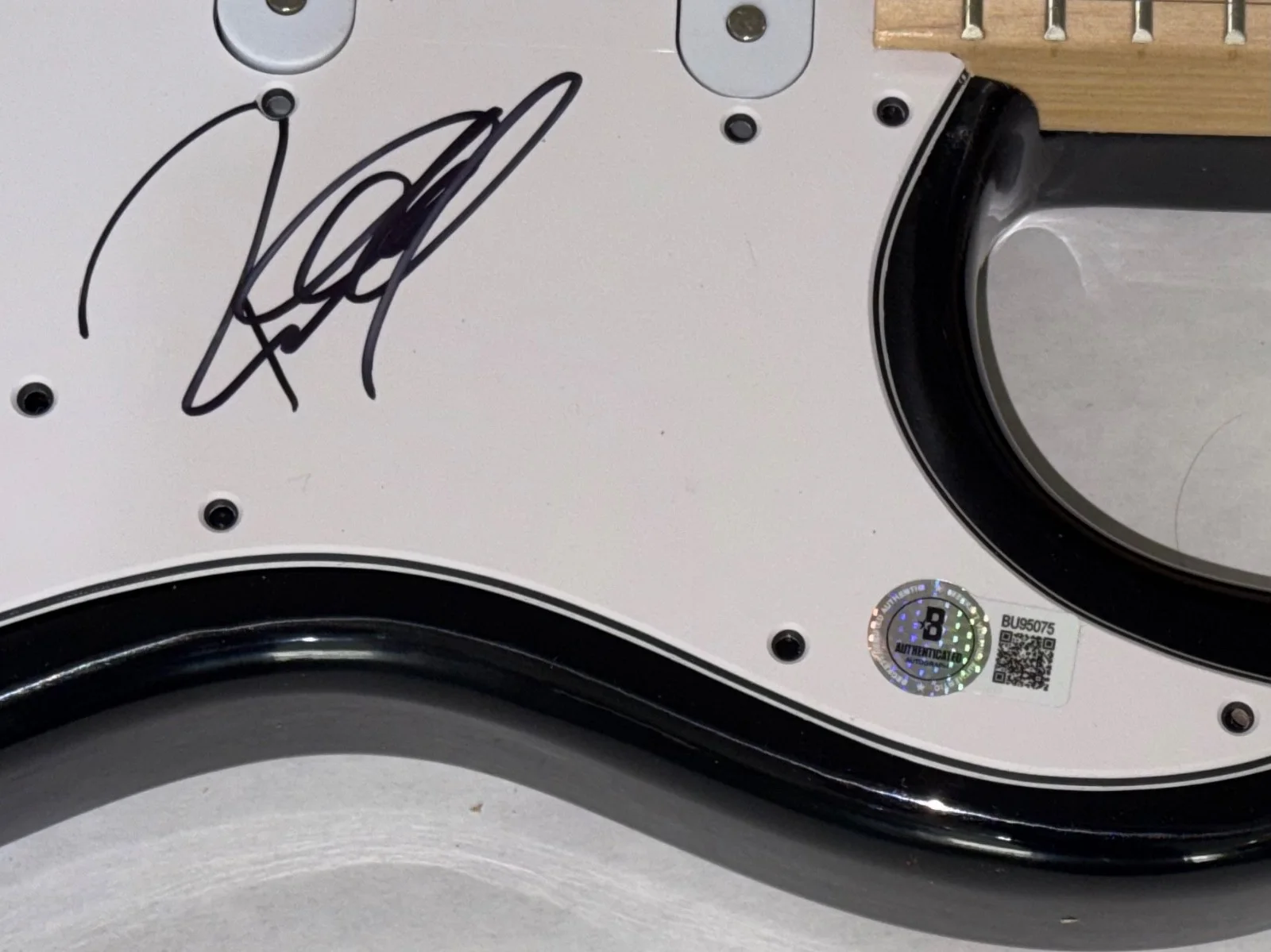 Richard Marx Signed Autograph Electric Guitar Repeat Offender Singer Beckett COA, изображение 4
