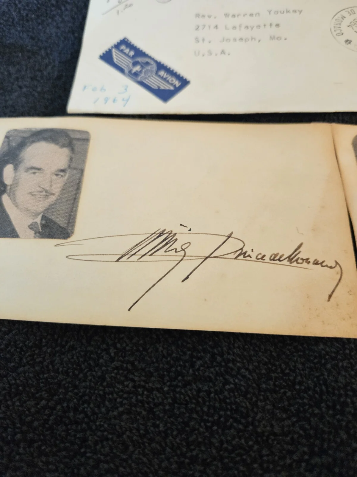 Grace Kelly And Prince Rainier Signed Index Cards With Envelope 1964, изображение 2