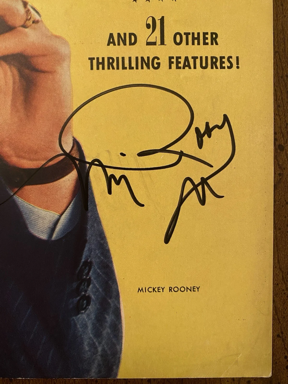 Mickey Rooney — Mickey Rooney Signed Autographed Vintage Screen Romances Magazine With COA RARE, изображение 2