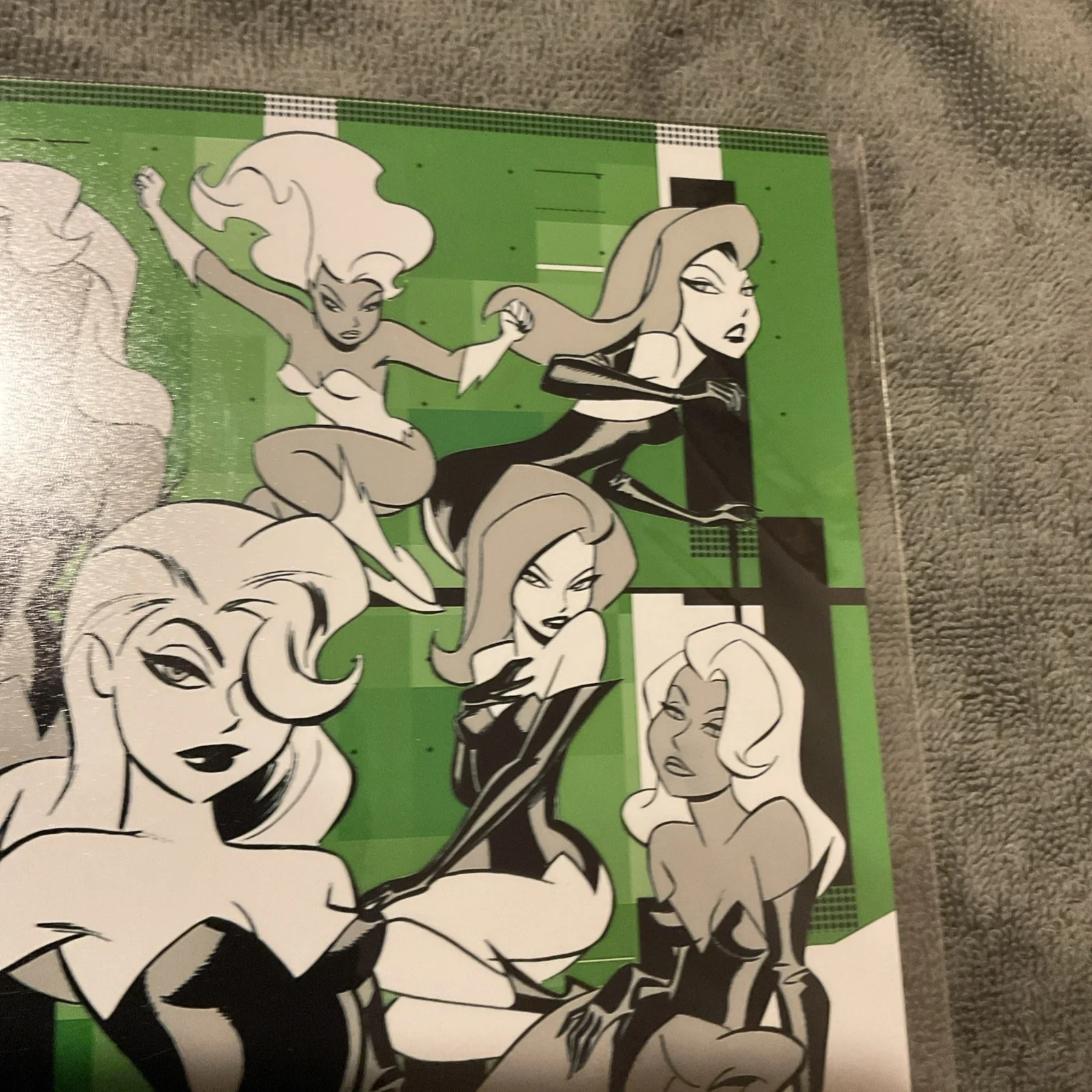Diane Pershing — Batman Animated Series Poison Ivy Autographed Photo Diane Pershing Signed W/ COA, изображение 3