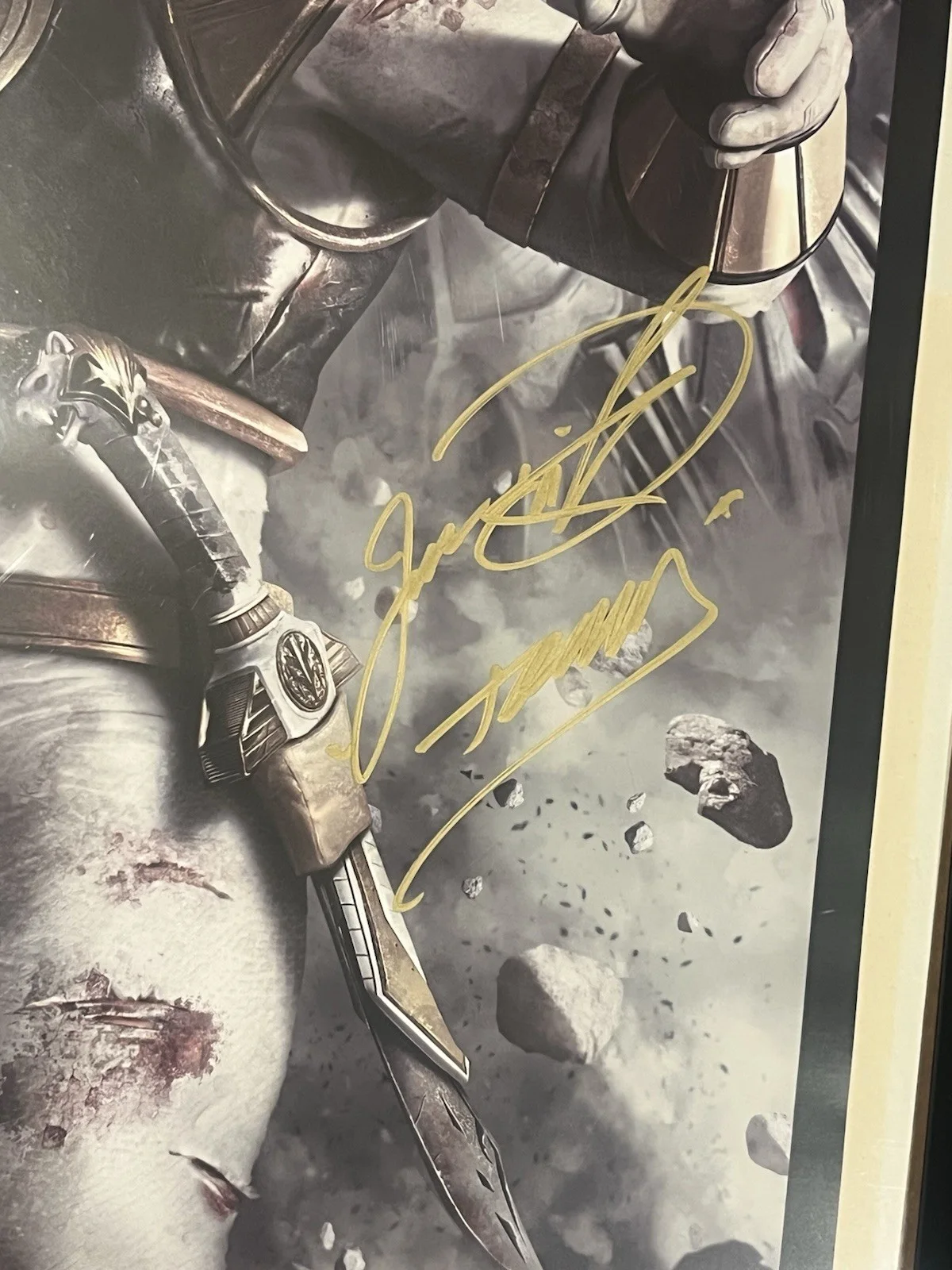 Jason David Frank — JASON DAVID FRANK SIGNED WHITE POWER RANGER 16X24 LITHOGRAPH #136/495 COA, изображение 2