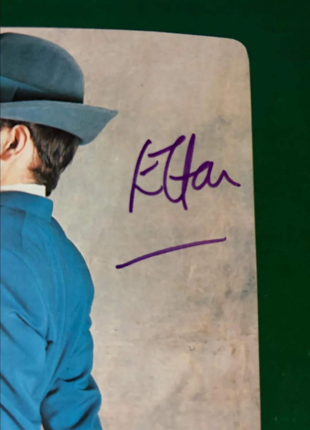 Elton John — ELTON JOHN SIGNED AUTOGRAPHED 11X14 MAGAZINE PHOTO EGO ROCKET MAN VINTAGE PSA, image 2