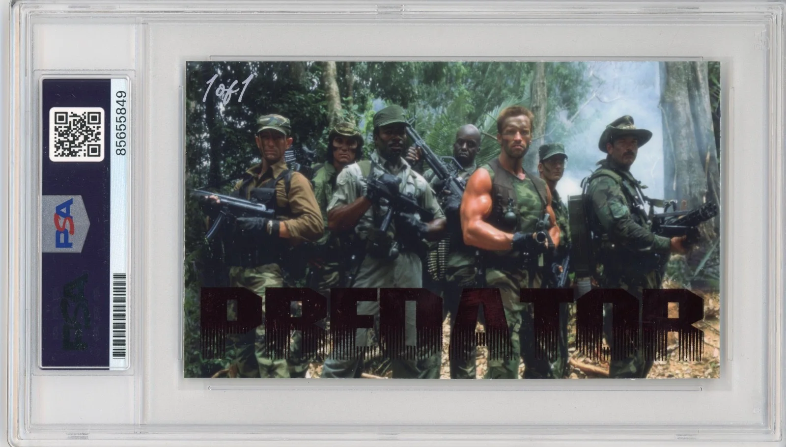 Arnold Schwarzenegger — Arnold Schwarzenegger Signed Cut Custom Predator Card PSA DNA Slabbed AUTO, image 2
