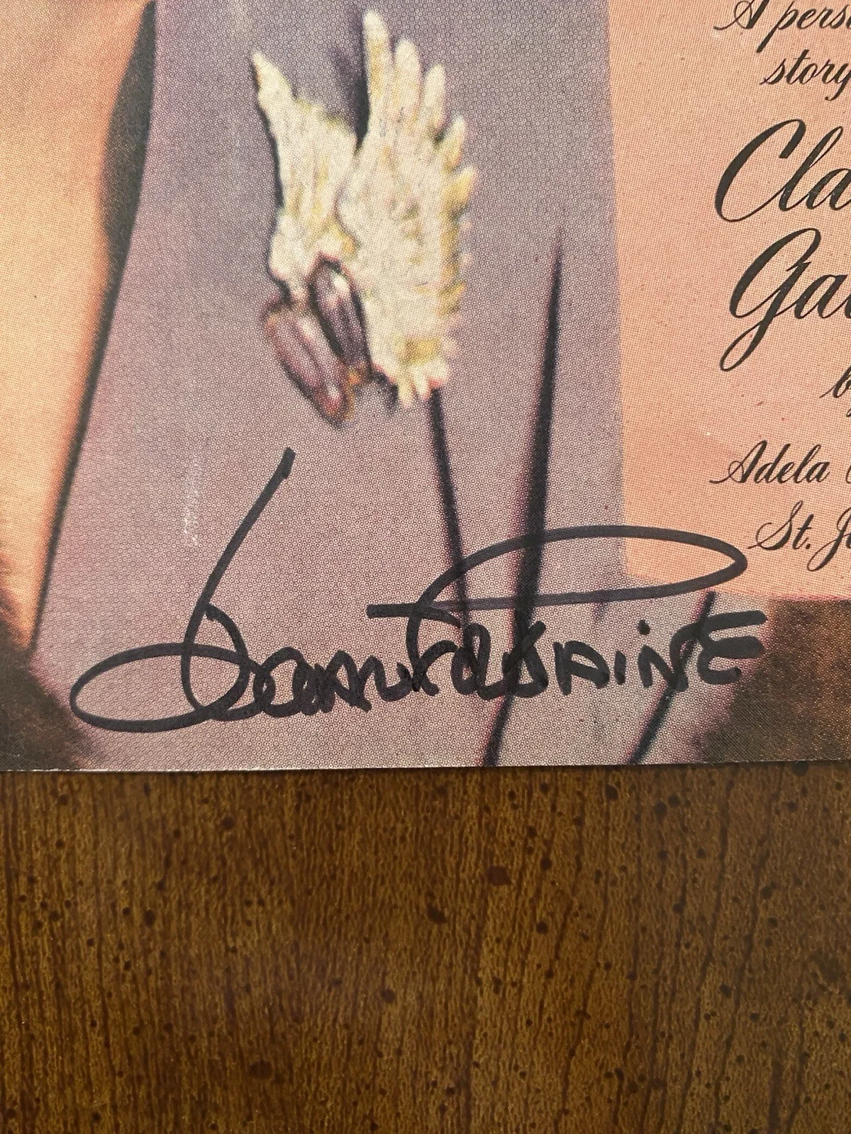 Joan Fontaine — Joan Fontaine Signed Autographed Vintage Photoplay Magazine With COA, изображение 2