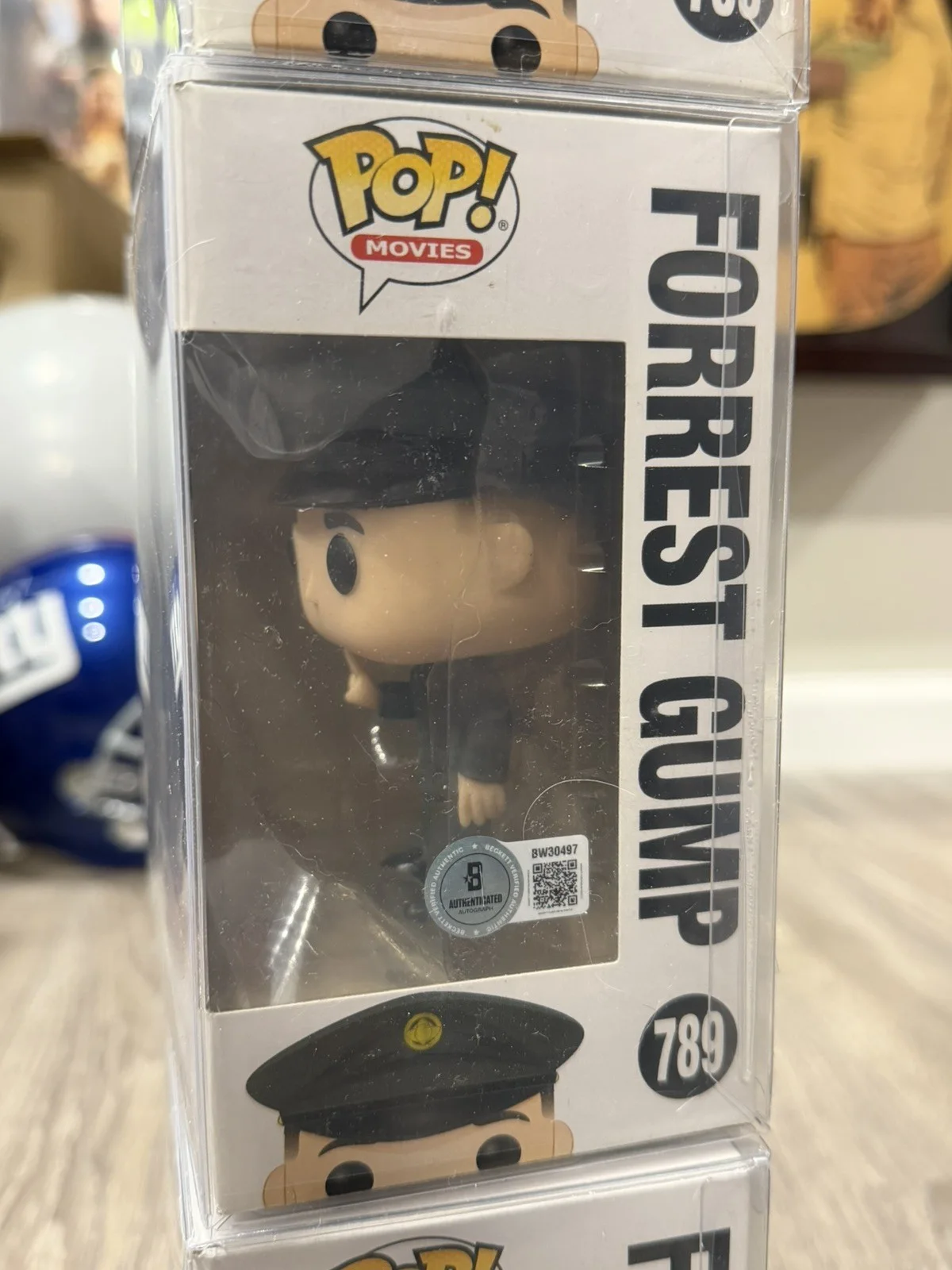 Tom Hanks — Tom Hanks Signed Forrest Gump Funko Pop 789 Autographed Beckett BAS Authentic, image 2