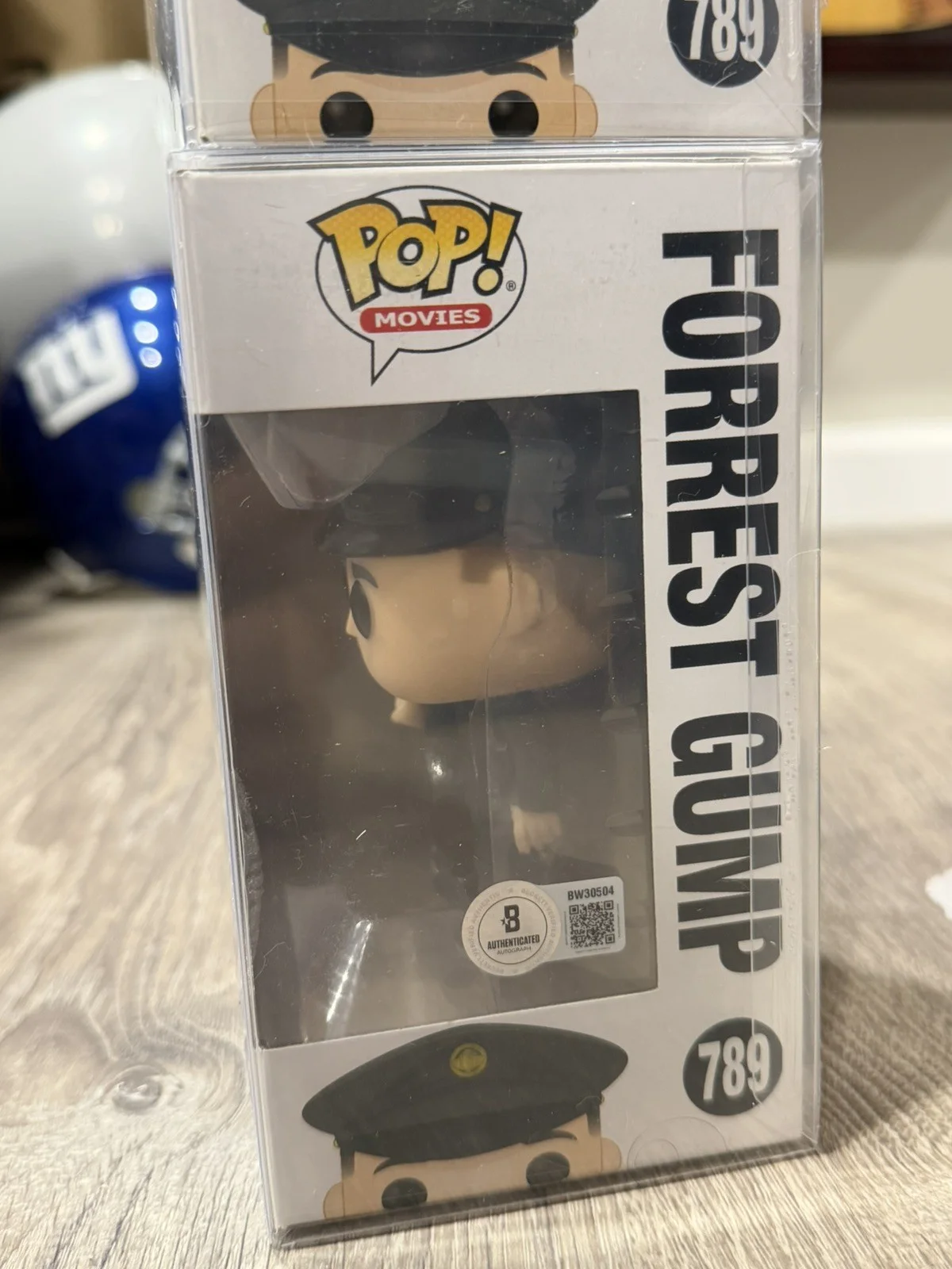 Tom Hanks — Tom Hanks Signed Forrest Gump Funko Pop 789 Autographed Beckett BAS Authentic, image 2