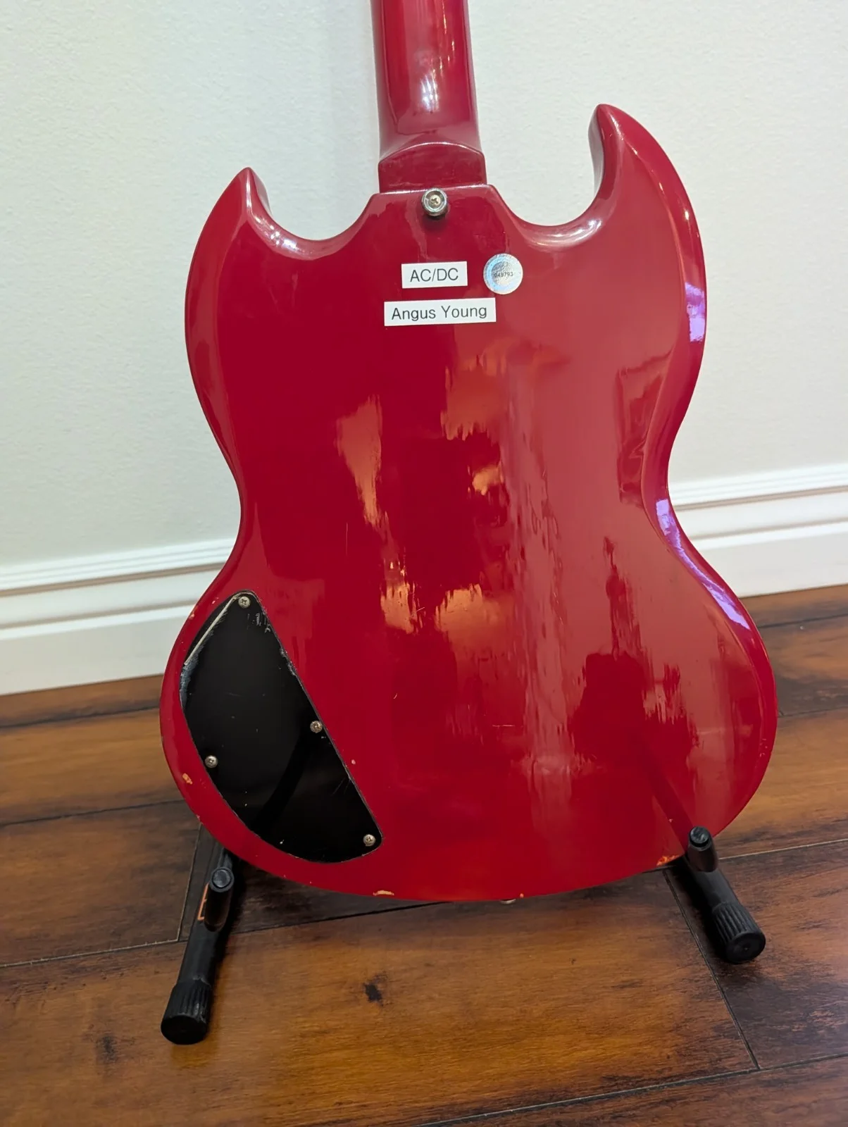 AC/DC Angus Young Signed Electric Guitar Red Nomad SG Autograph, image 2