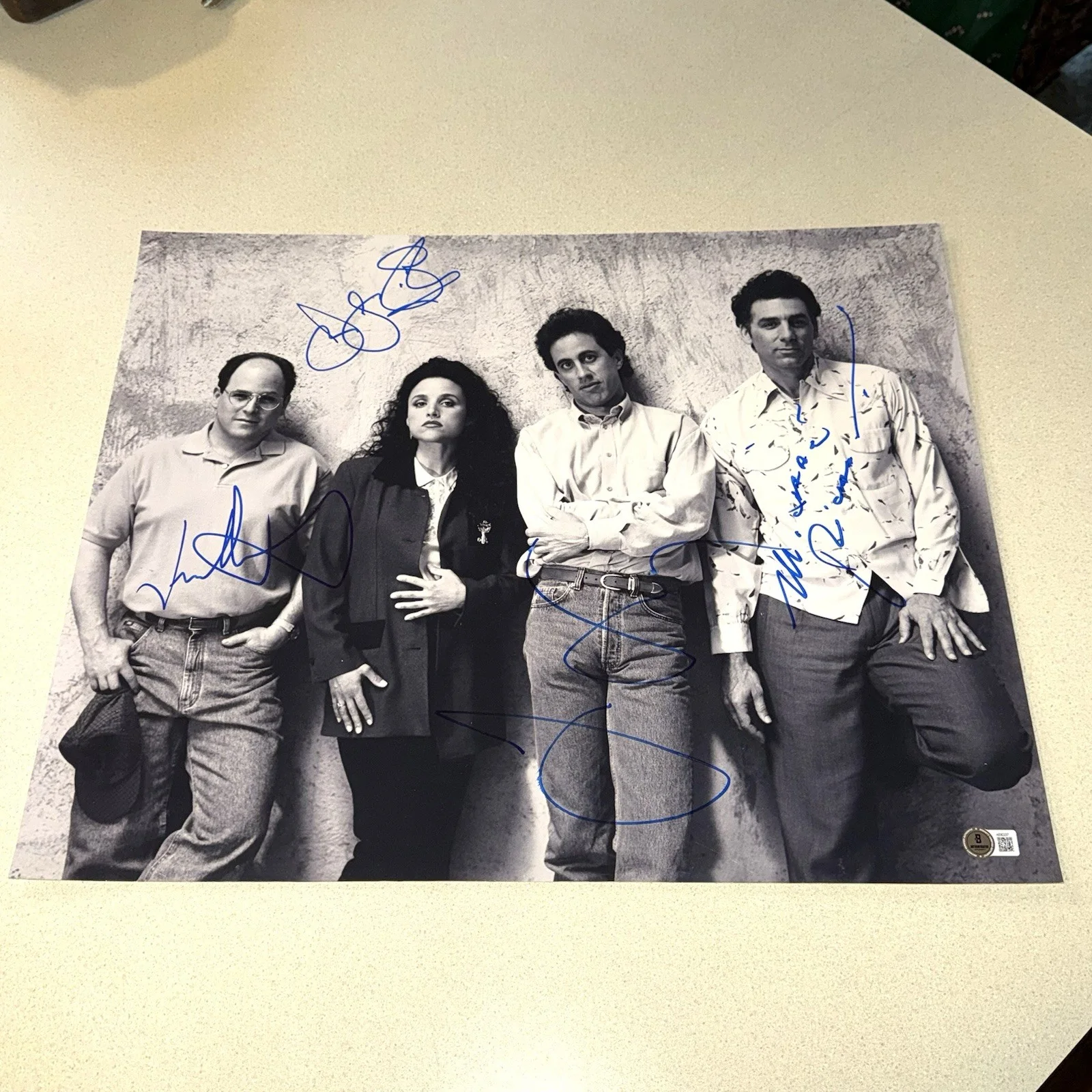 SEINFELD CAST — SEINFELD TV CAST signed autographed 16x20 JERRY ELAINE KRAMER GEORGE BECKETT COA