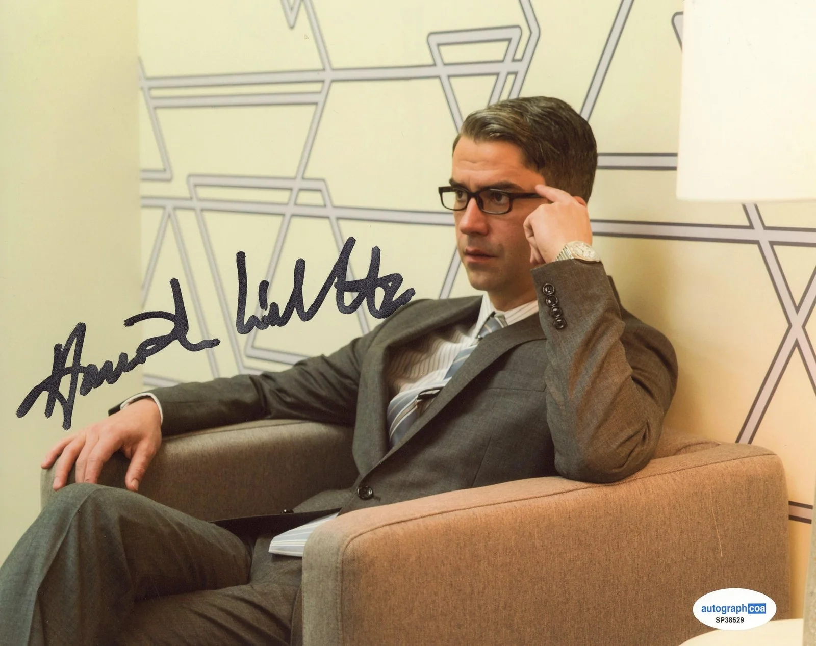 Hamish Linklater — Hamish Linklater "Fargo" AUTOGRAPH Signed 'Larue Dollard' 8x10 Photo ACOA, image 2