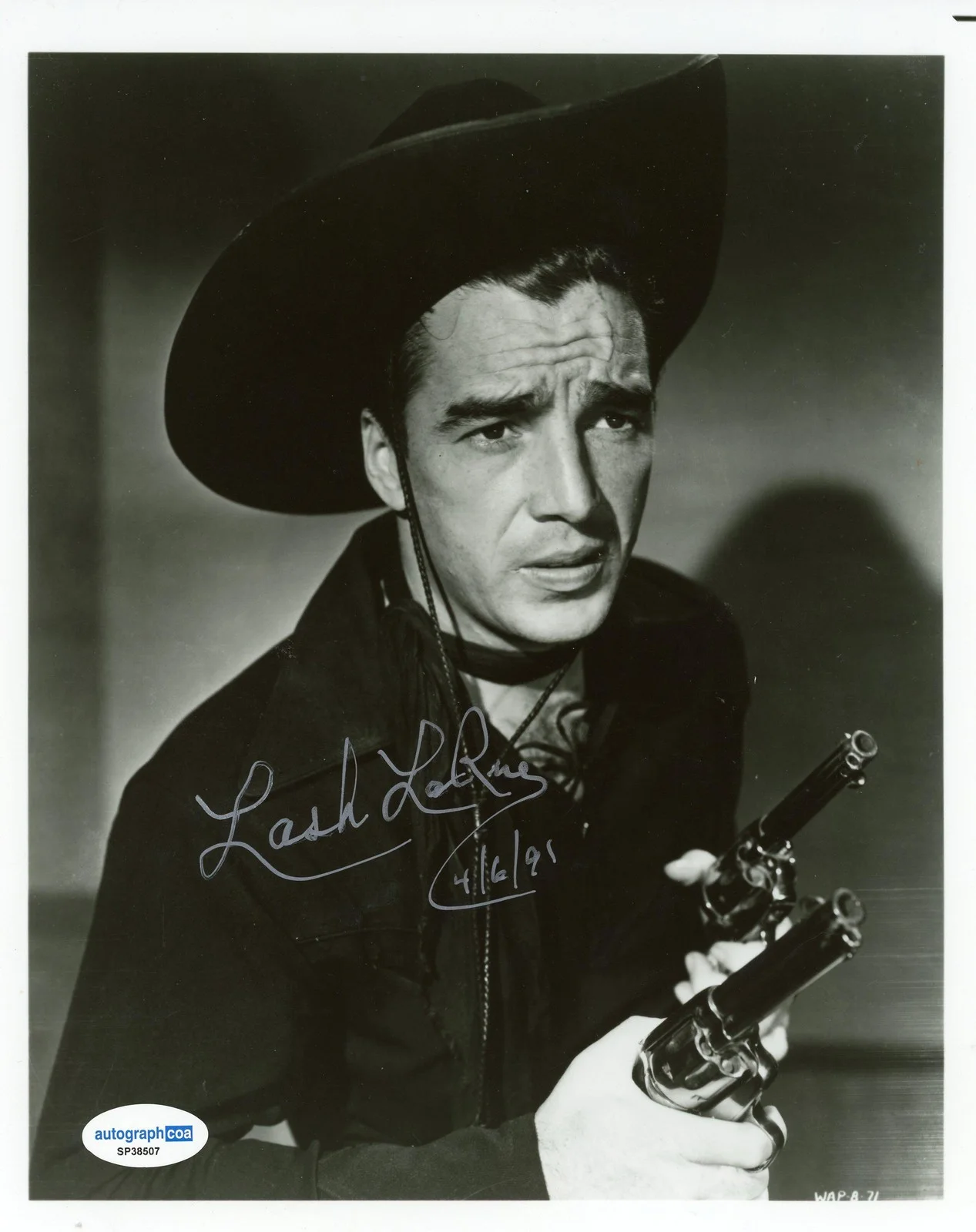 Lash LaRue — Lash LaRue "King of the Bullwhip" AUTOGRAPH Signed Western 8x10 Photo ACOA, изображение 2