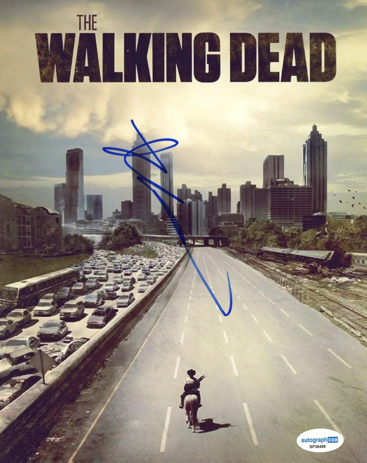 Robert Kirkman — Robert Kirkman "The Walking Dead" Creator AUTOGRAPH Signed 8x10 Photo ACOA, image 2
